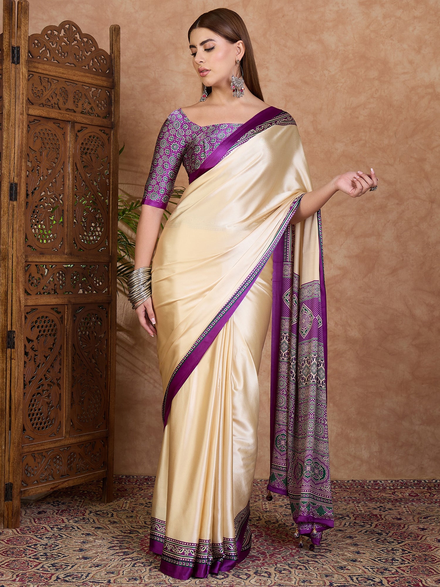 Desirable Function Wear Satin Silk Print Design Rich Pallu Fancy Saree With Unstitched Blouse Piece