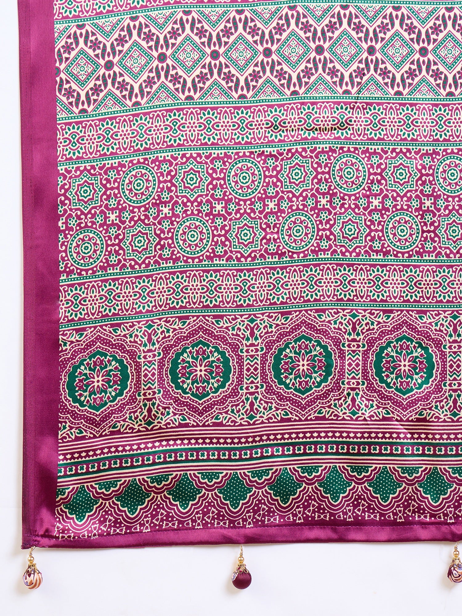 Desirable Function Wear Satin Silk Print Design Rich Pallu Fancy Saree With Unstitched Blouse Piece