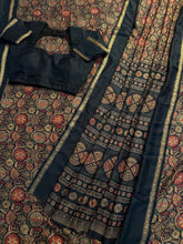 Load image into Gallery viewer, Divine Party Wear Pure Soft Tussar Kashmiri Silk Printed n Zari Work Border Rich Pallu Designer Saree With Unstitched Blouse

