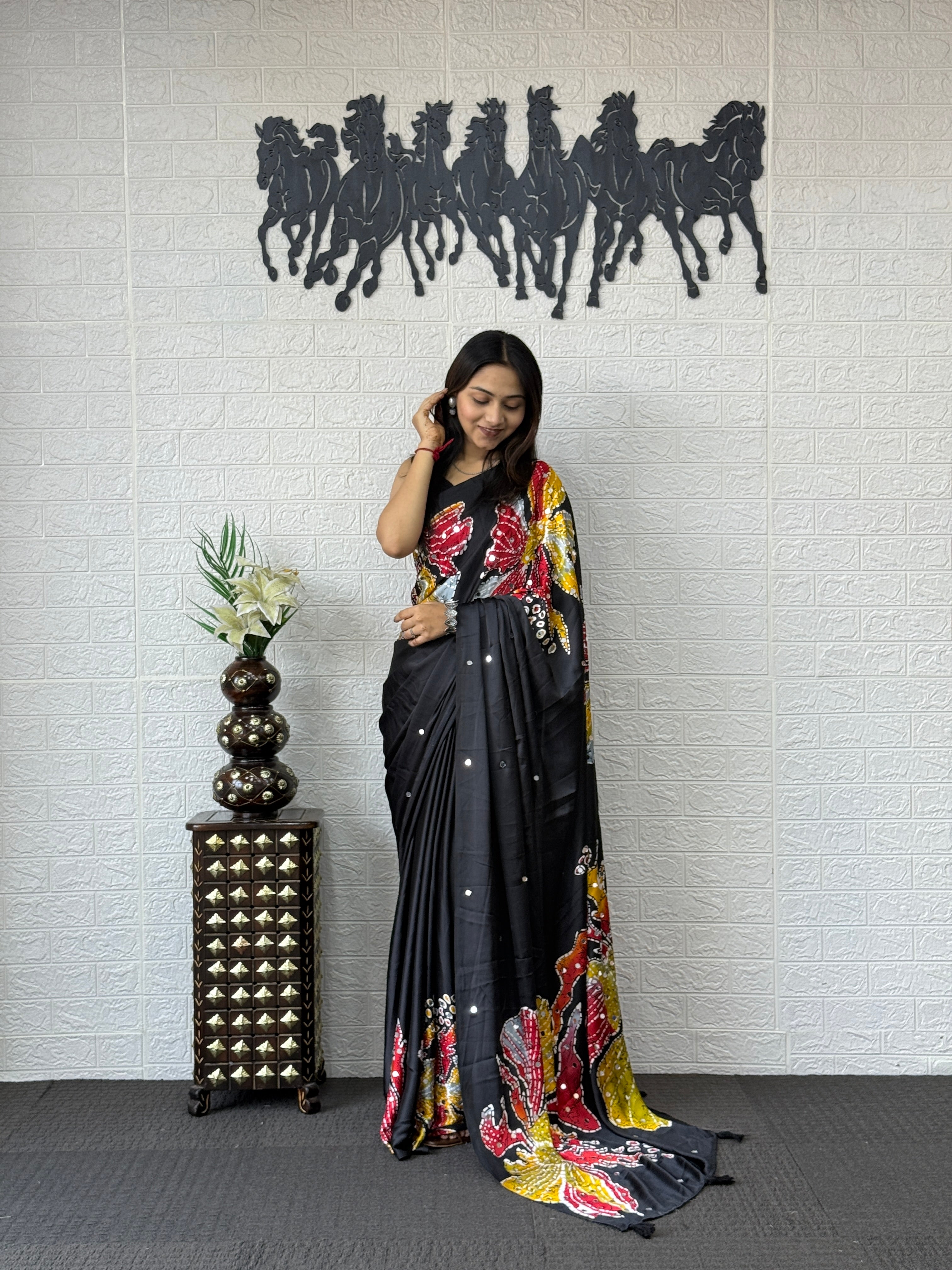 Magnetic Party Wear Pure Silk Mirror Work Designer Saree With Blouse Piece