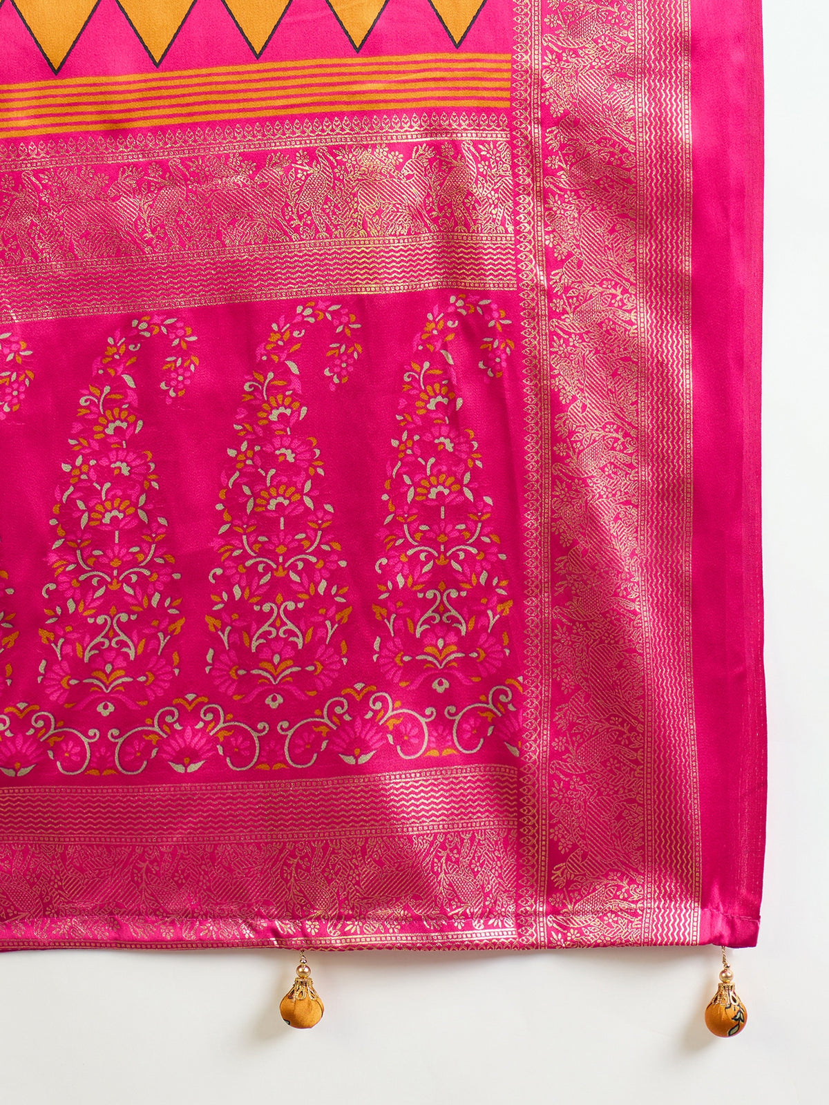 Divine Wedding Wear Silk Jacquard Border Rich Pallu Designer Saree With Unstitched Blouse Piece