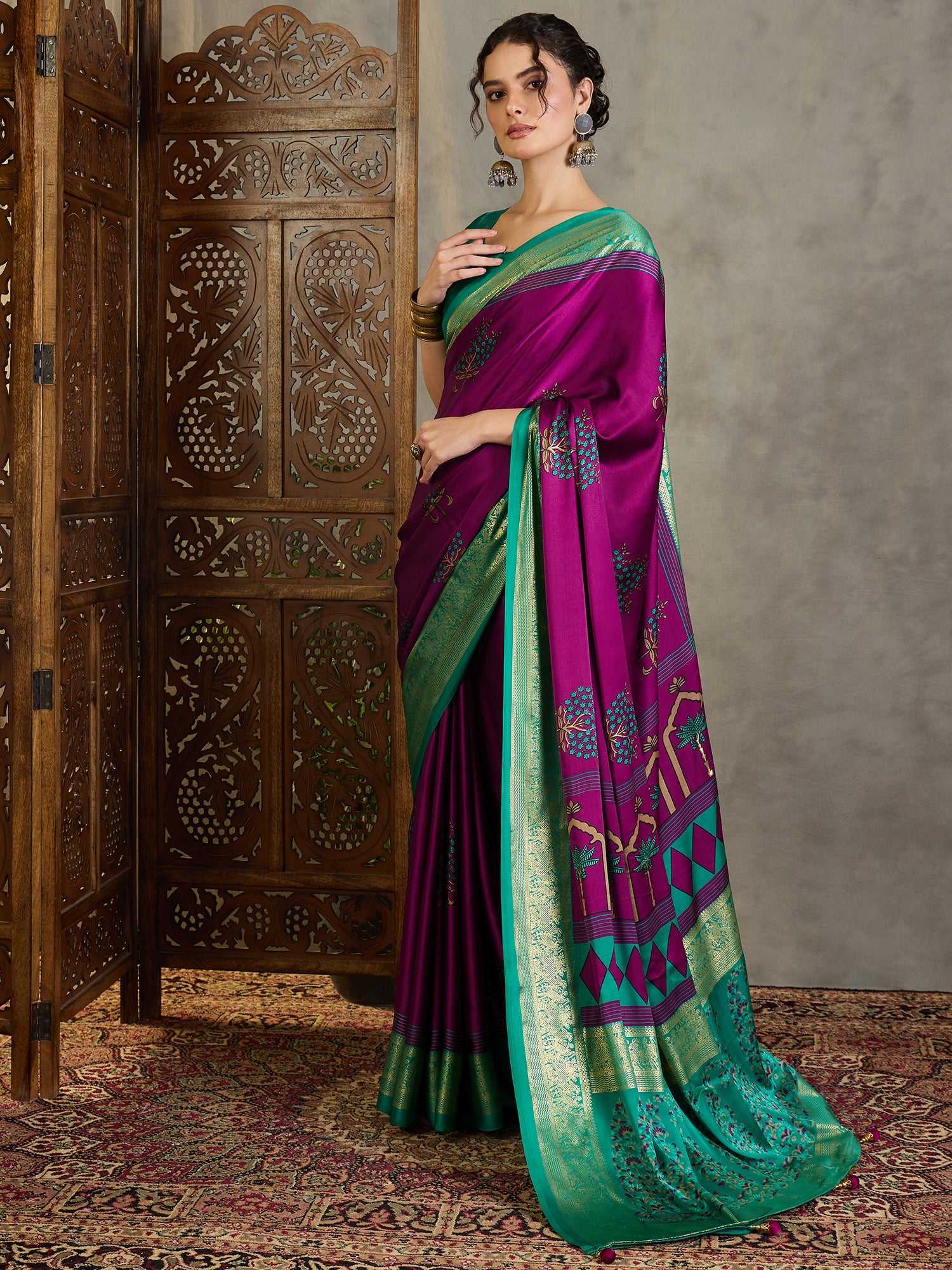 Divine Wedding Wear Silk Jacquard Border Rich Pallu Designer Saree With Unstitched Blouse Piece