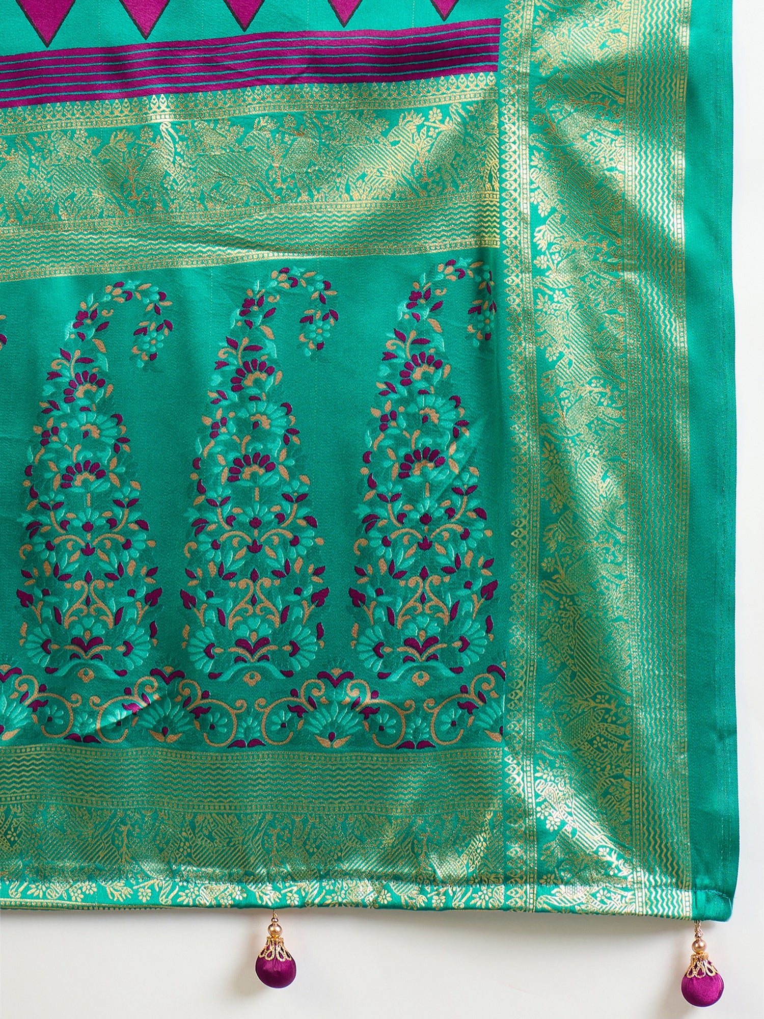 Divine Wedding Wear Silk Jacquard Border Rich Pallu Designer Saree With Unstitched Blouse Piece