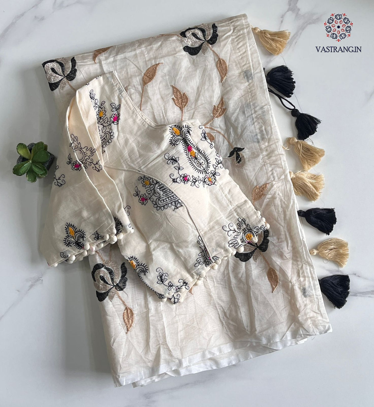 New Chanderi Cotton Heavy Embroidery n Tussels Work Fancy Designer Wedding Wear Saree With Stitched Blouse