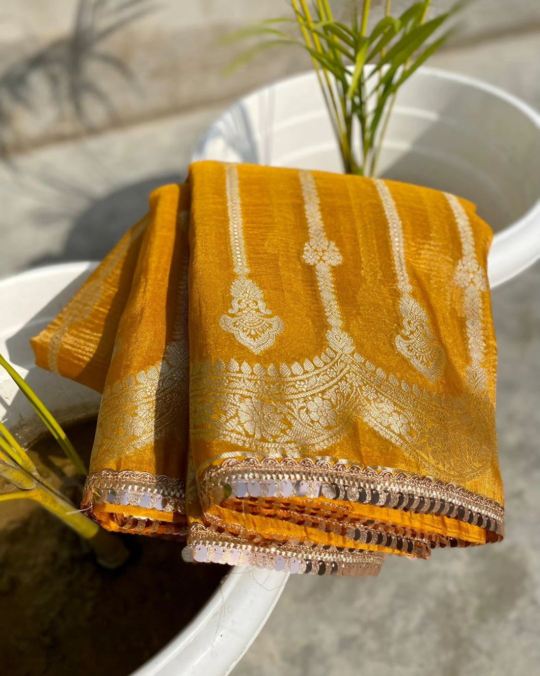 New Beautiful Wedding wear Yellow Color Two Tone Soft Banarasi Tissue Silk Bollywood Style Crushed Sarees