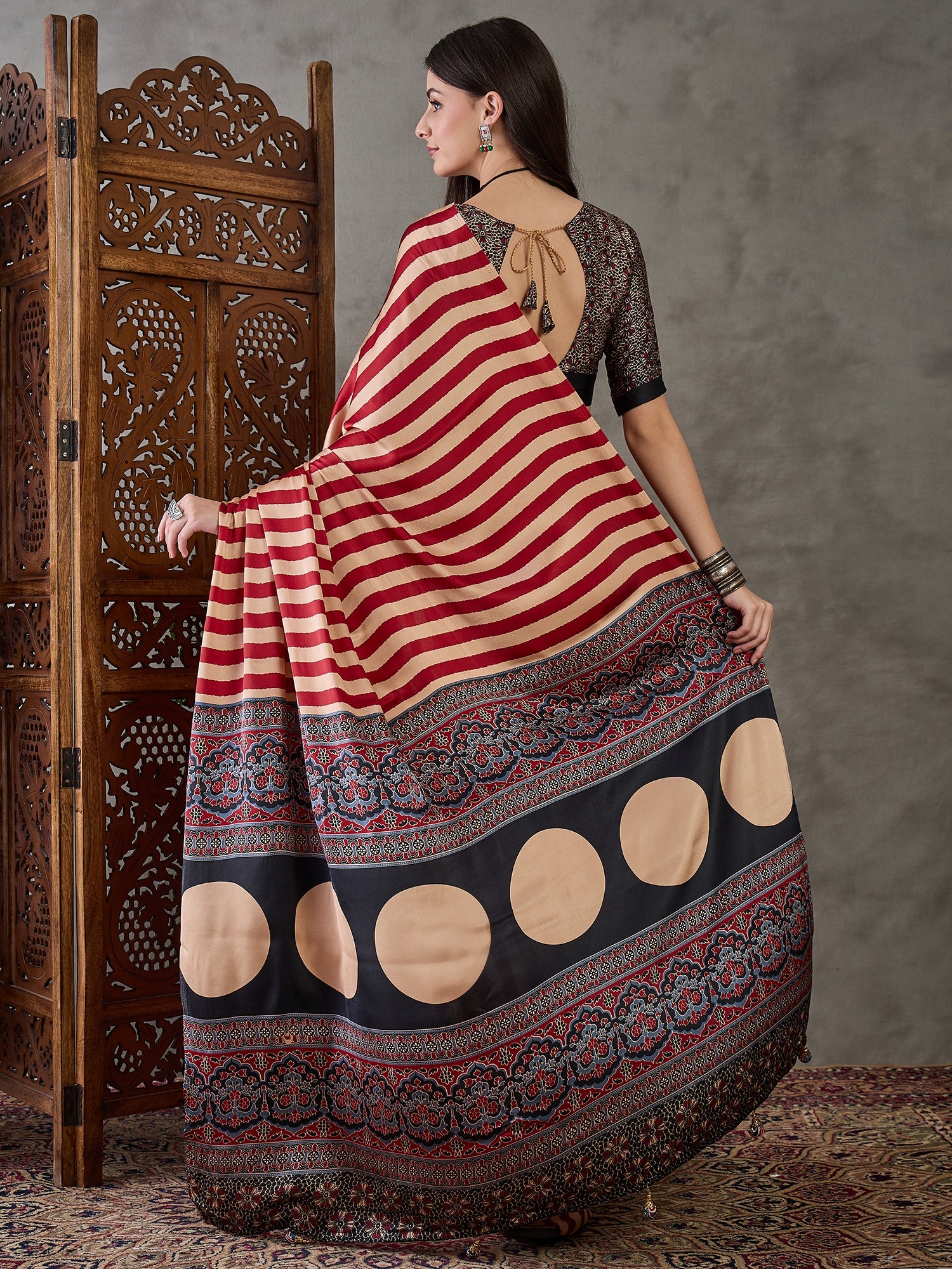 Gratifying Festive Wear Silk Print Design Rich Pallu Fancy Saree With Unstitched Blouse Piece