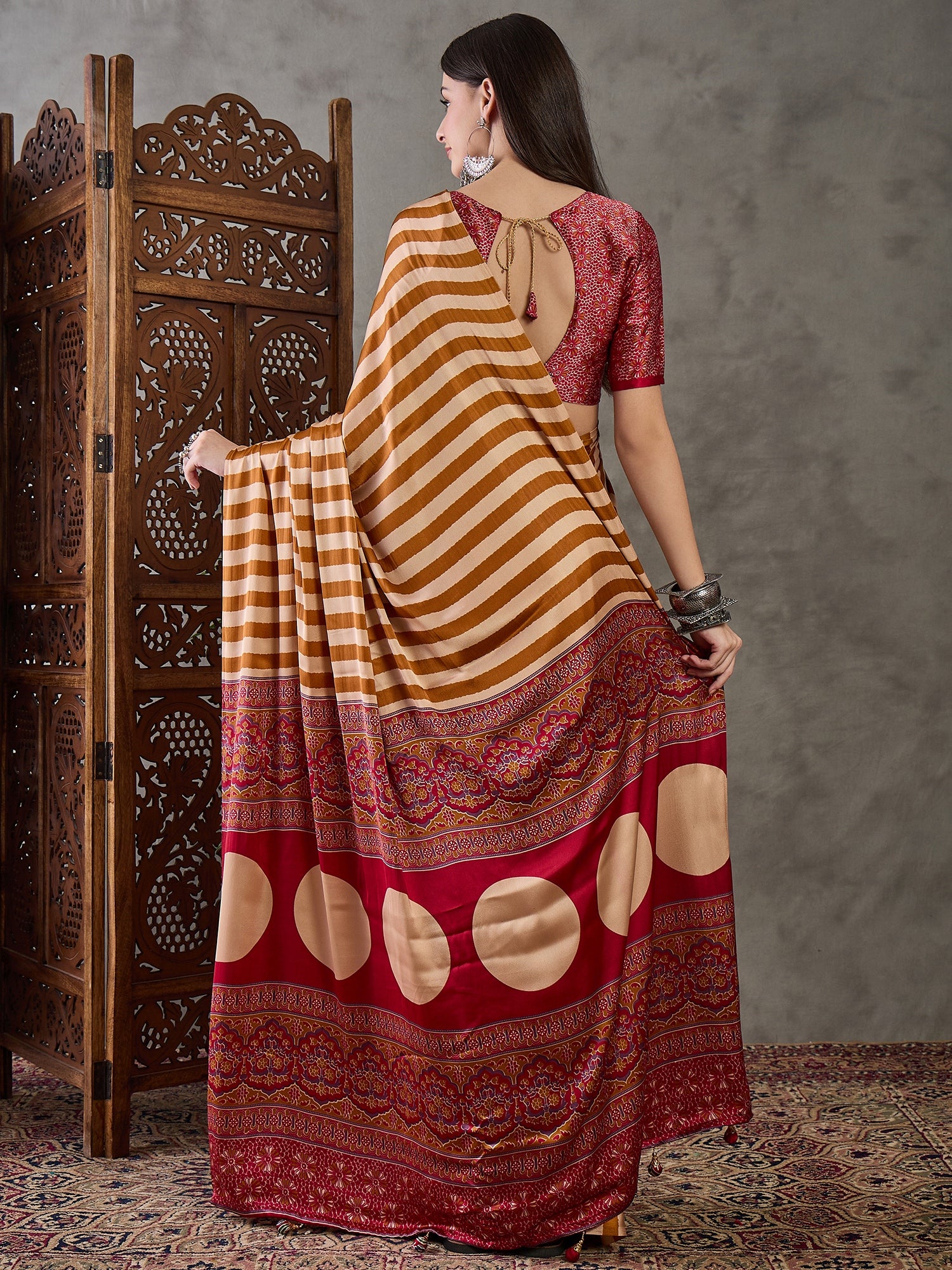 Gratifying Festive Wear Silk Print Design Rich Pallu Fancy Saree With Unstitched Blouse Piece