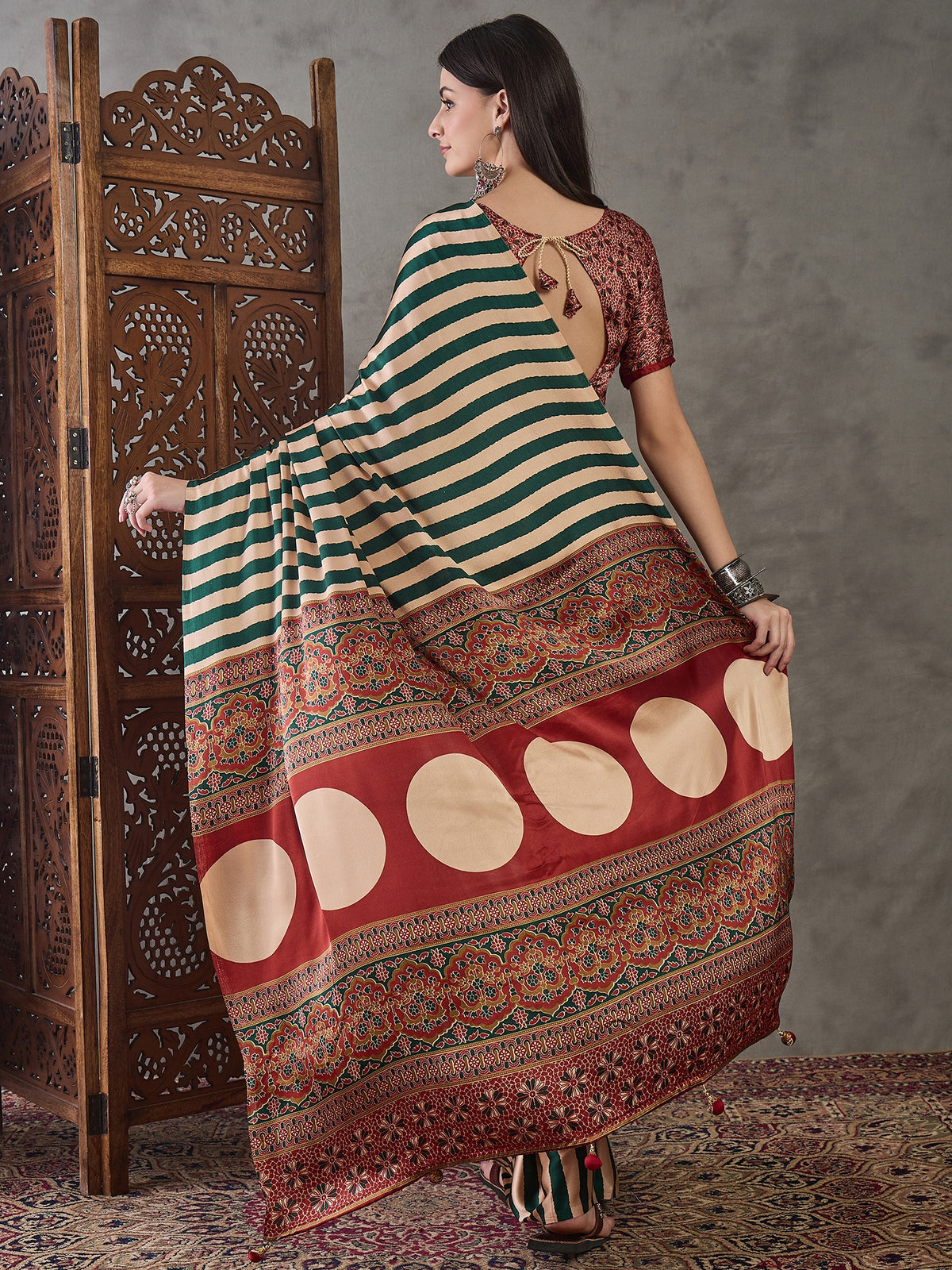 Gratifying Festive Wear Silk Print Design Rich Pallu Fancy Saree With Unstitched Blouse Piece