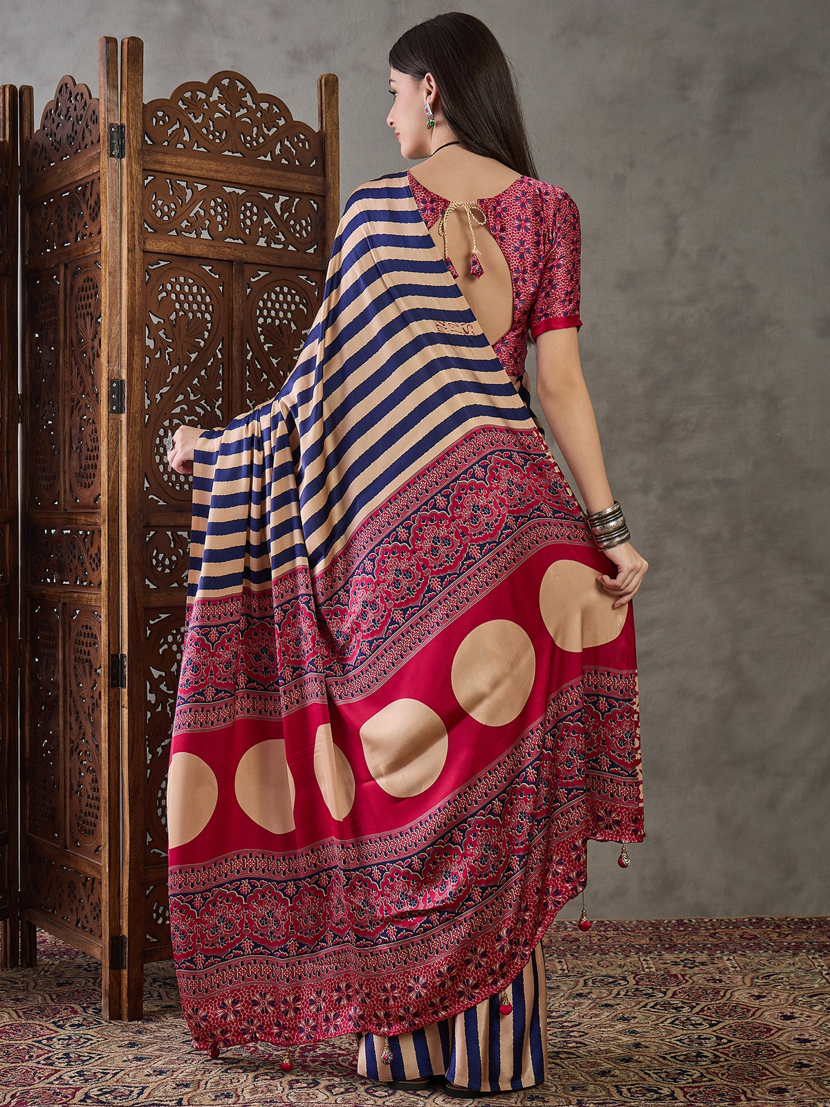 Gratifying Festive Wear Silk Print Design Rich Pallu Fancy Saree With Unstitched Blouse Piece