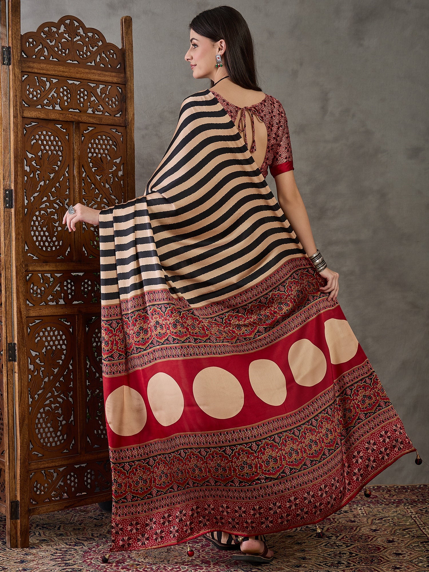 Gratifying Festive Wear Silk Print Design Rich Pallu Fancy Saree With Unstitched Blouse Piece