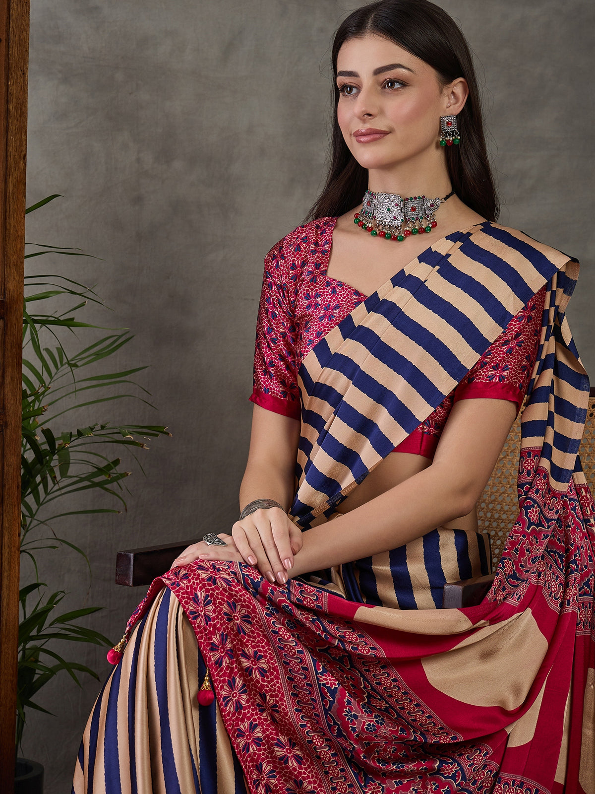 Gratifying Festive Wear Silk Print Design Rich Pallu Fancy Saree With Unstitched Blouse Piece