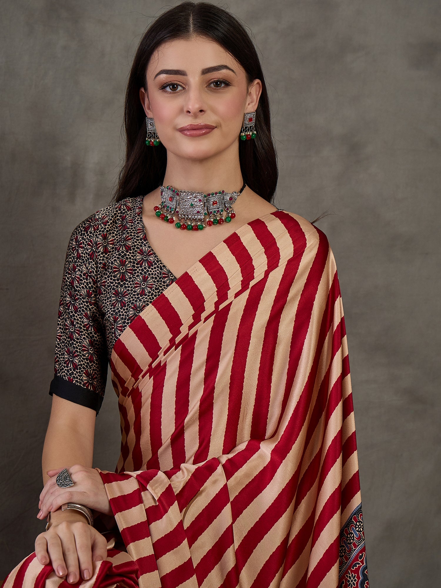 Gratifying Festive Wear Silk Print Design Rich Pallu Fancy Saree With Unstitched Blouse Piece