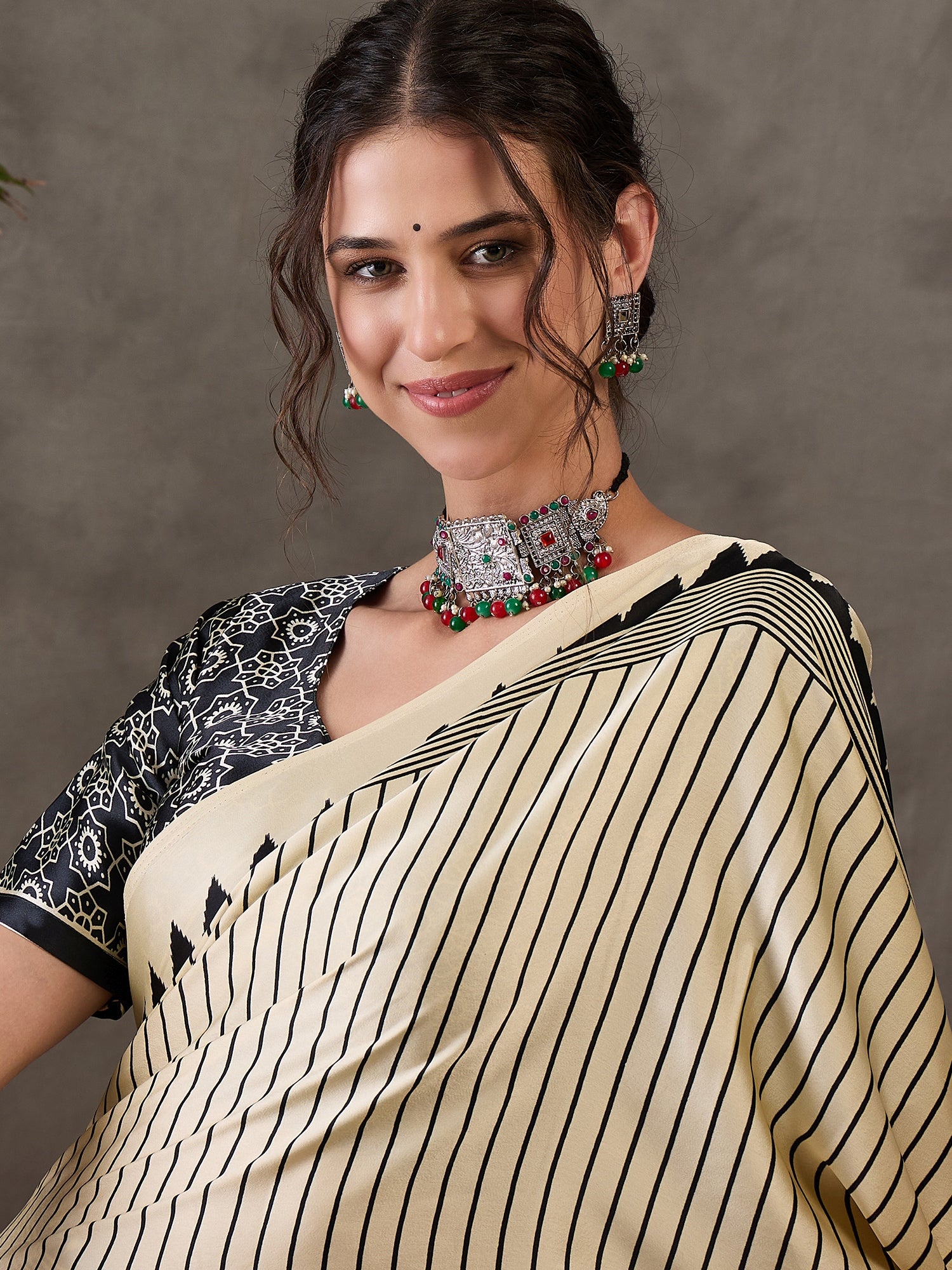 Charming Function Wear Silk Print Design Fancy Saree With Unstitched Blouse Piece