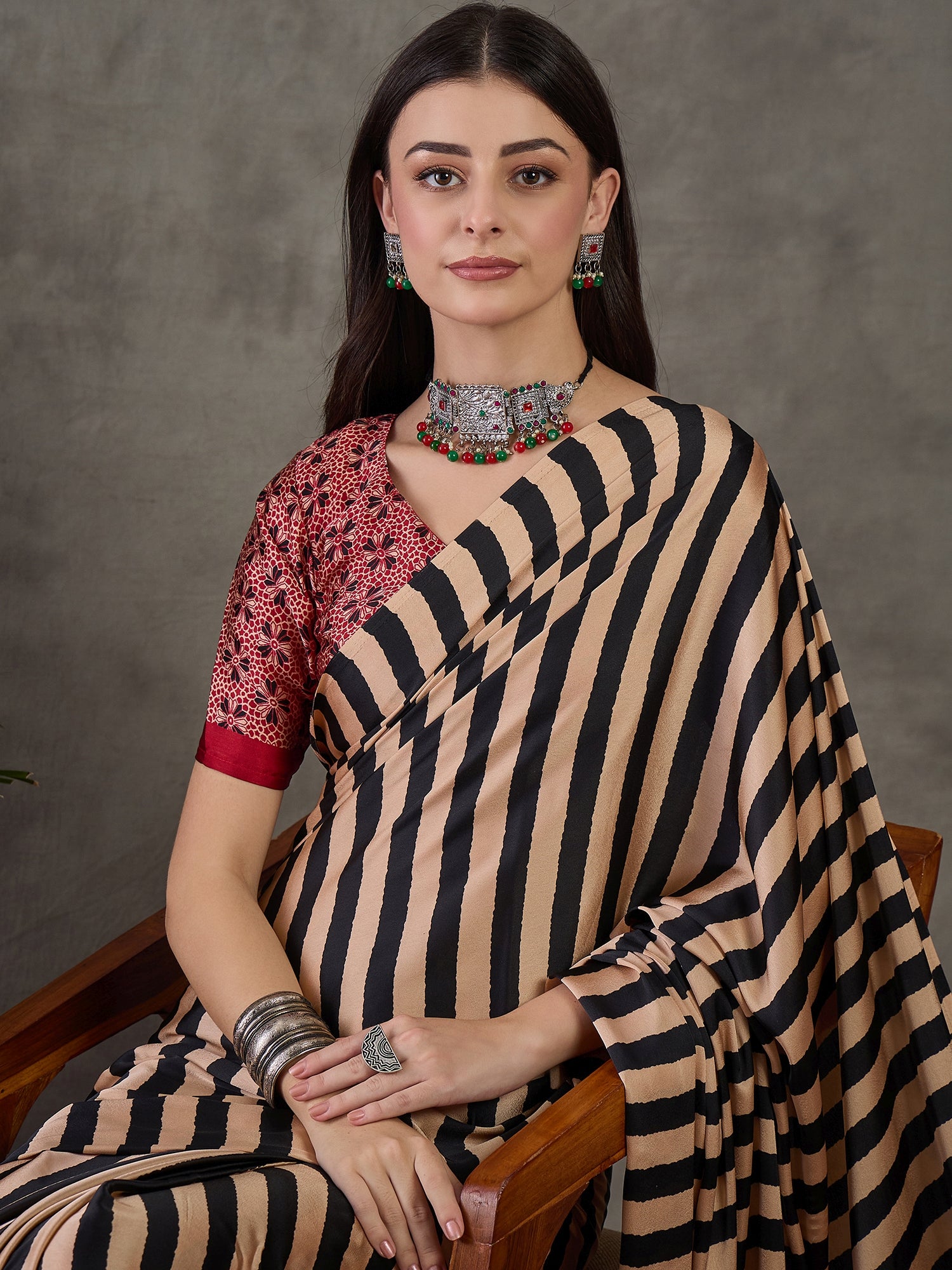 Gratifying Festive Wear Silk Print Design Rich Pallu Fancy Saree With Unstitched Blouse Piece