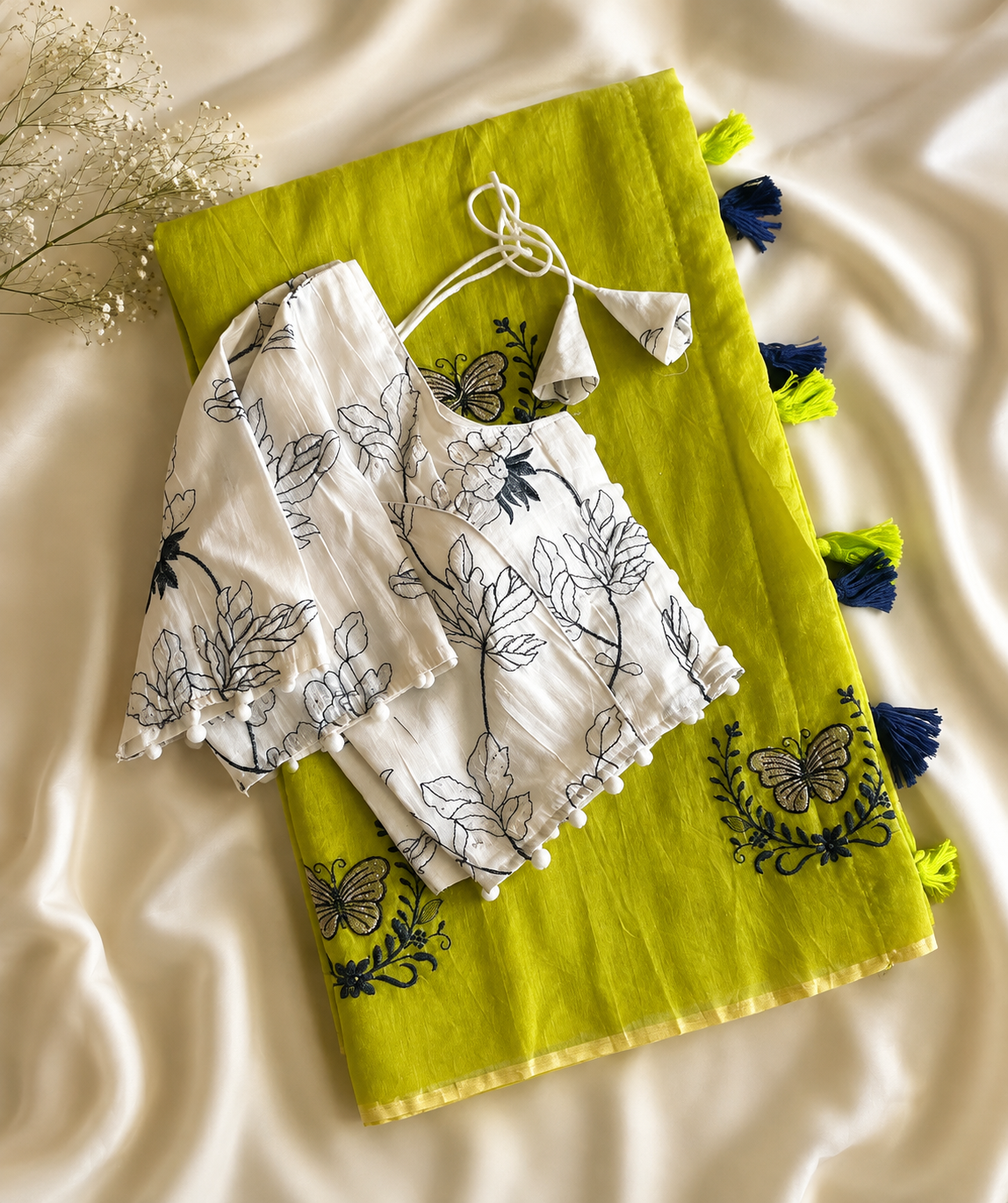 Luxuriant Party Wear Chanderi Cotton Heavy Embroidered n Tussels Work Fancy Designer Wedding Wear Saree With Stitched Blouse