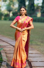 Load image into Gallery viewer, Pink Color Kanjiviram pattu silk pure gold zari weaving with contrast weaving border &amp; contrast rich weaving pallu
