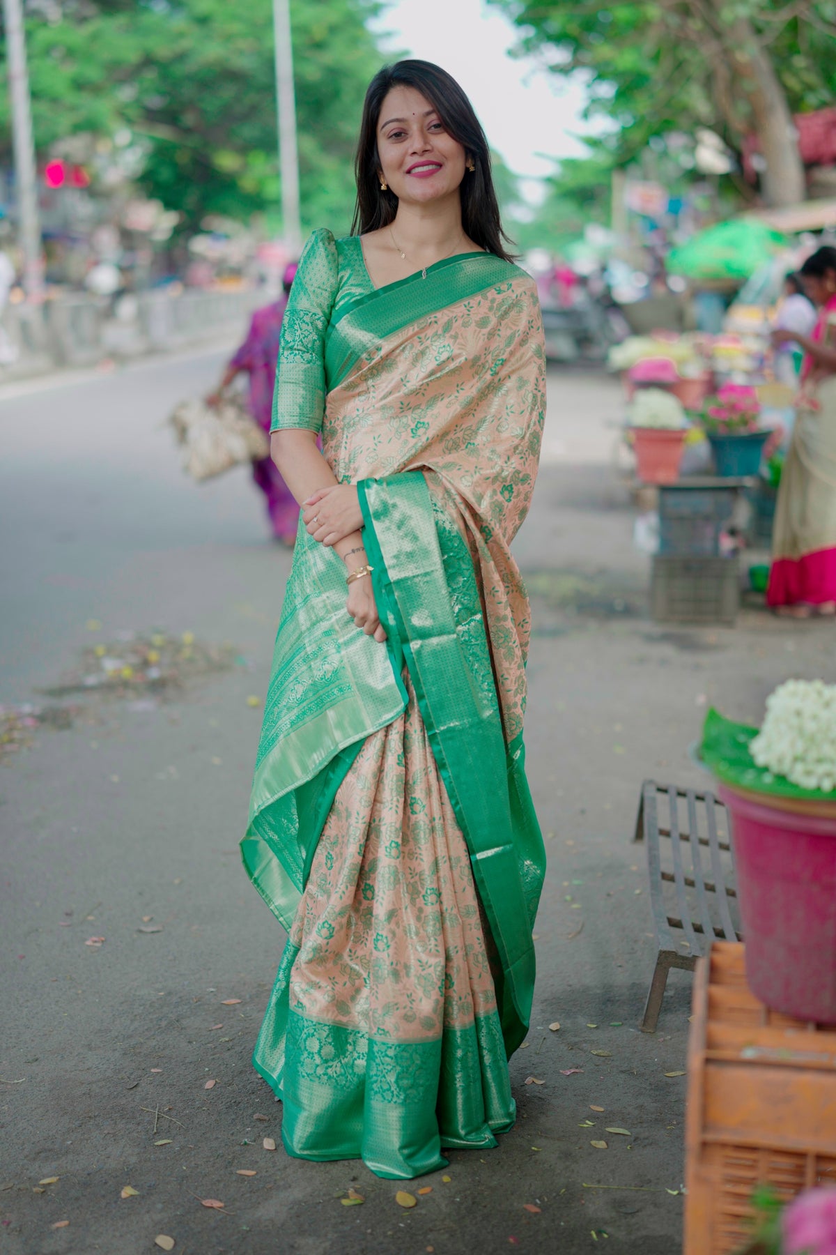 Rhapsodic Function Wear Jacquard Zari Weaving Work Kanchipuram Silk Saree With Ephemeral Blouse Piece