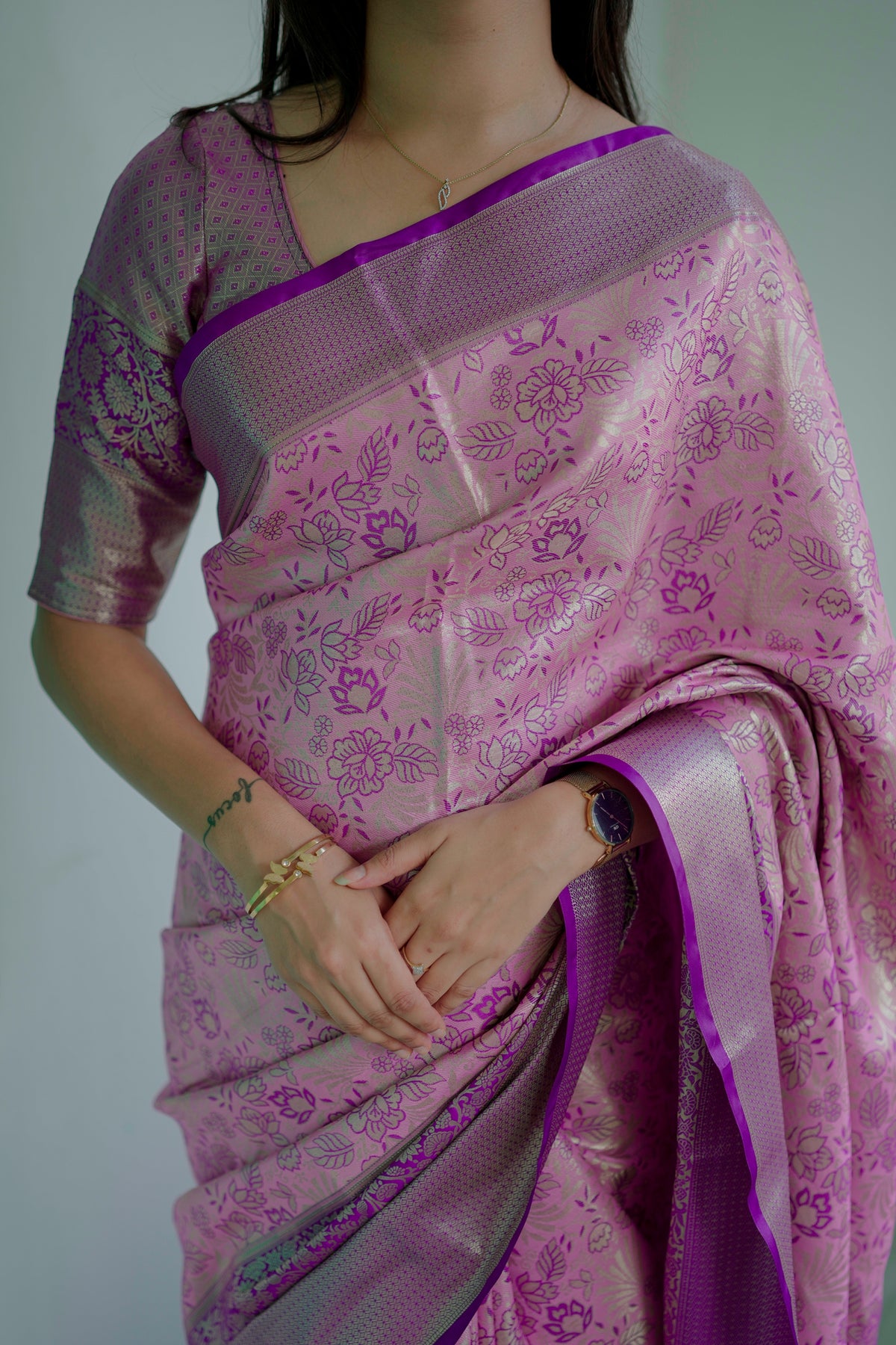 Rhapsodic Function Wear Jacquard Zari Weaving Work Kanchipuram Silk Saree With Ephemeral Blouse Piece