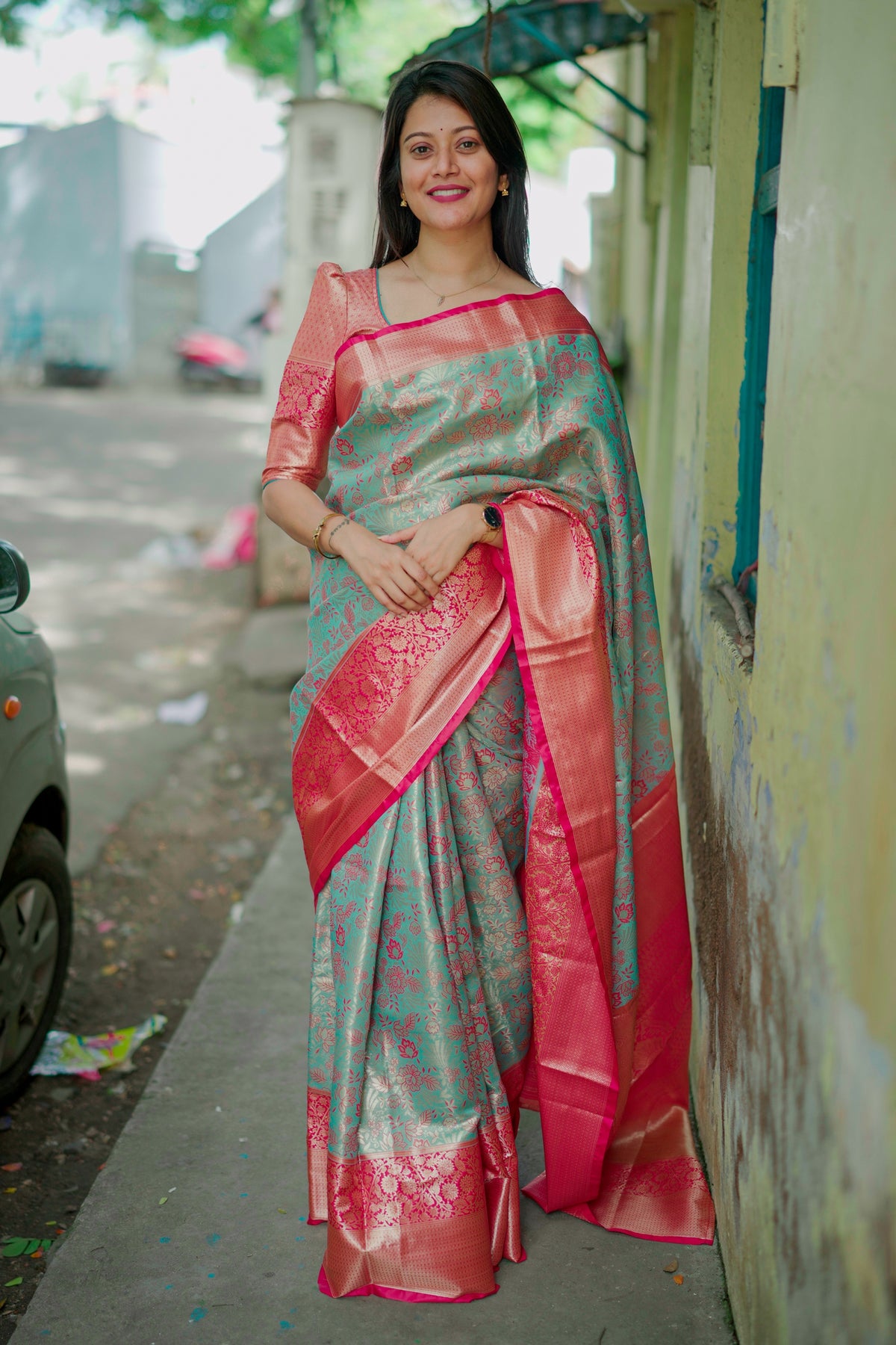 Rhapsodic Function Wear Jacquard Zari Weaving Work Kanchipuram Silk Saree With Ephemeral Blouse Piece