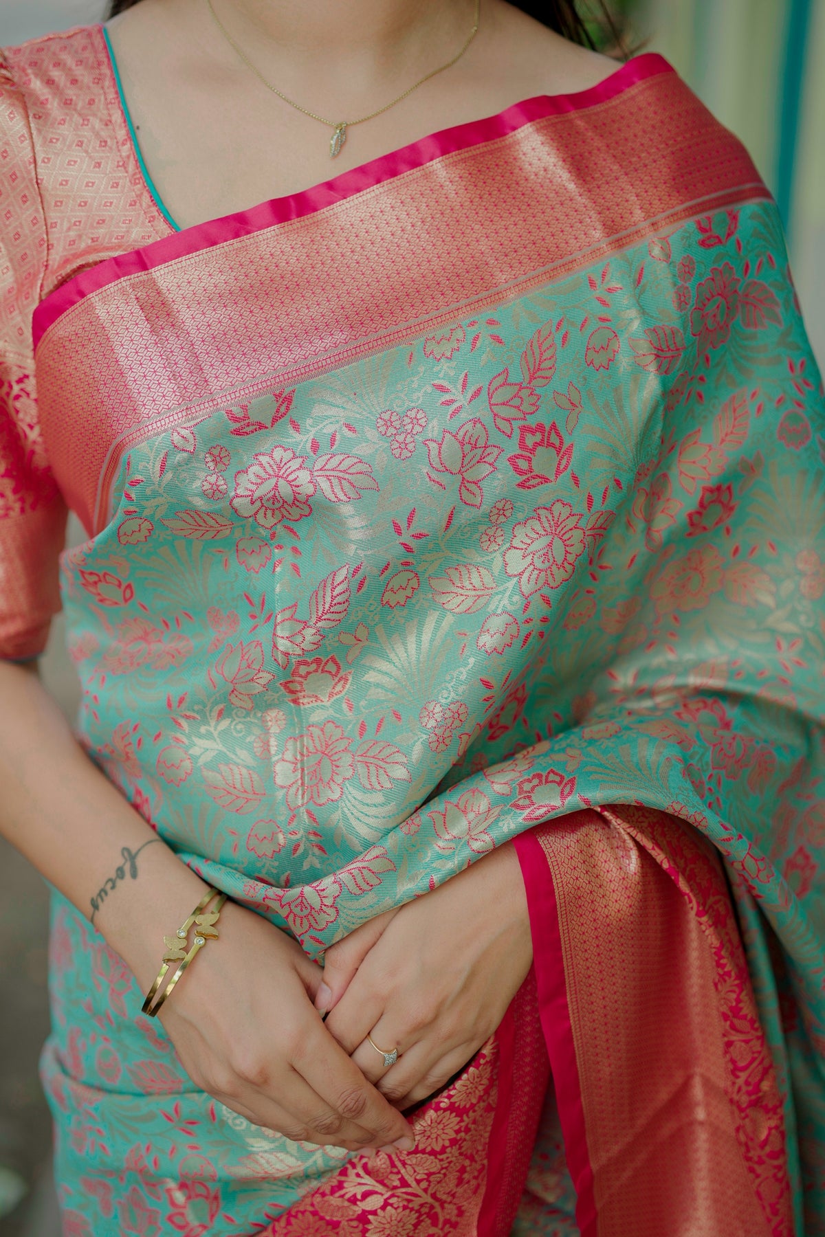Rhapsodic Function Wear Jacquard Zari Weaving Work Kanchipuram Silk Saree With Ephemeral Blouse Piece