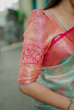 Load image into Gallery viewer, Rhapsodic Function Wear Jacquard Zari Weaving Work Kanchipuram Silk Saree With Ephemeral Blouse Piece
