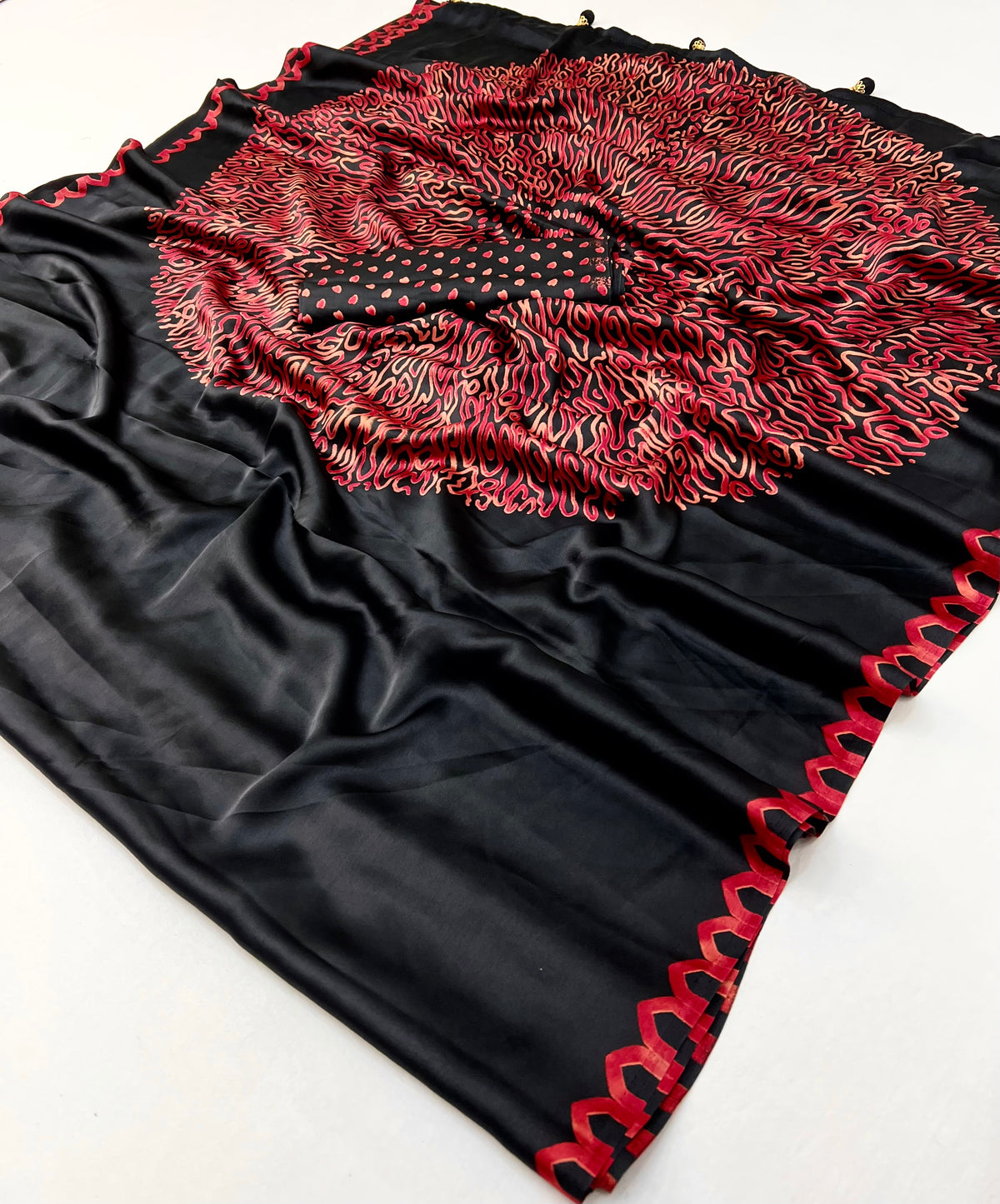 Whimsical Party Wear Silk Print Design Fancy Saree With Unstitched Blouse Piece