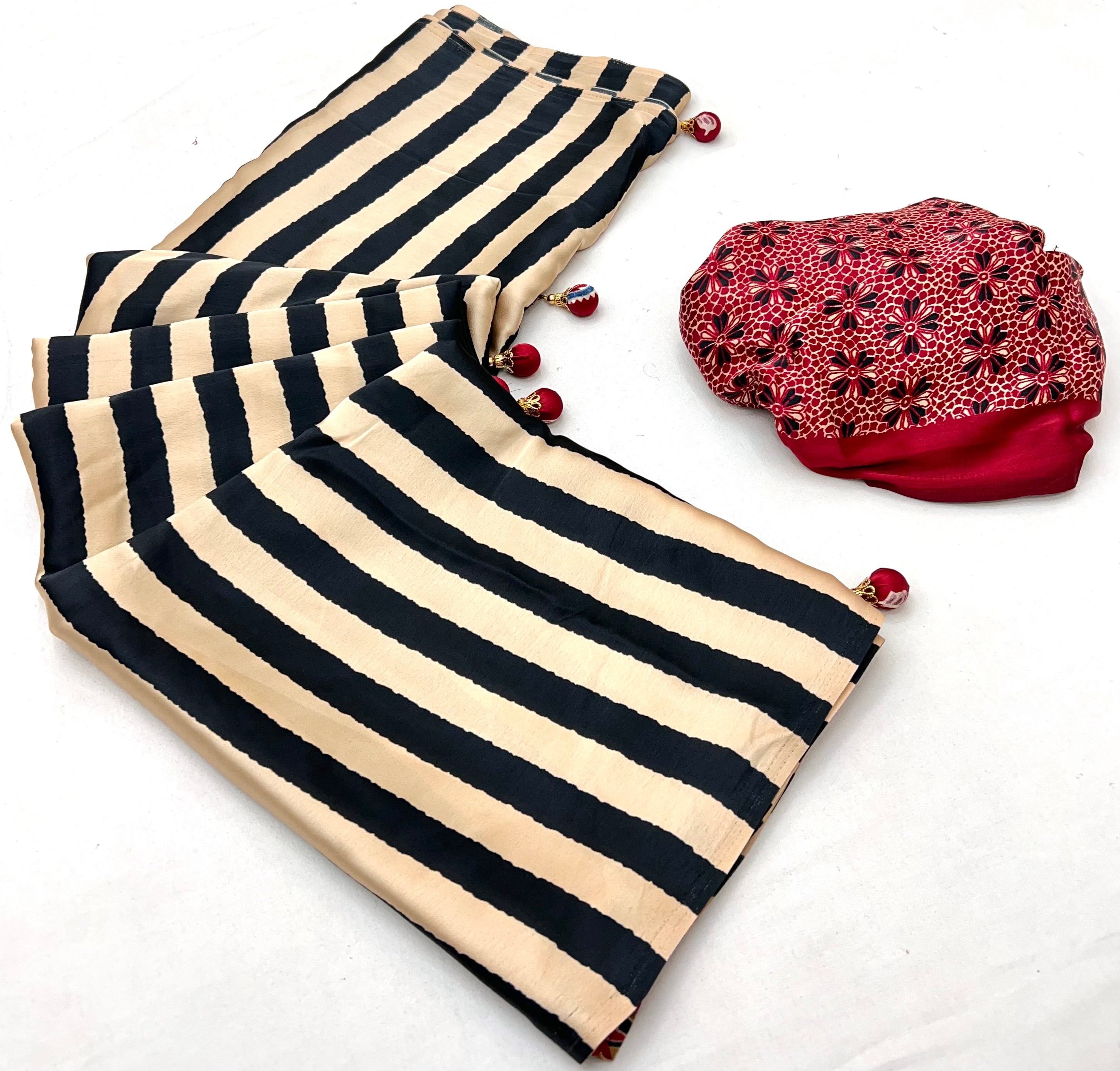 Gratifying Festive Wear Silk Print Design Rich Pallu Fancy Saree With Unstitched Blouse Piece