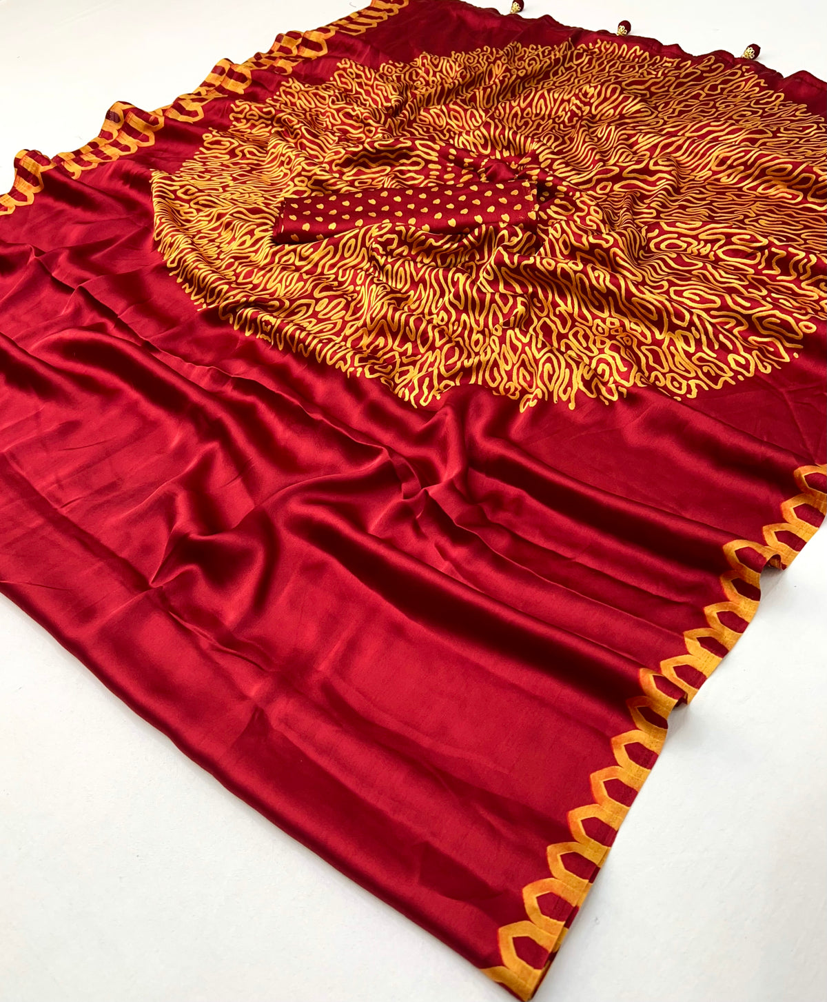 Whimsical Party Wear Silk Print Design Fancy Saree With Unstitched Blouse Piece