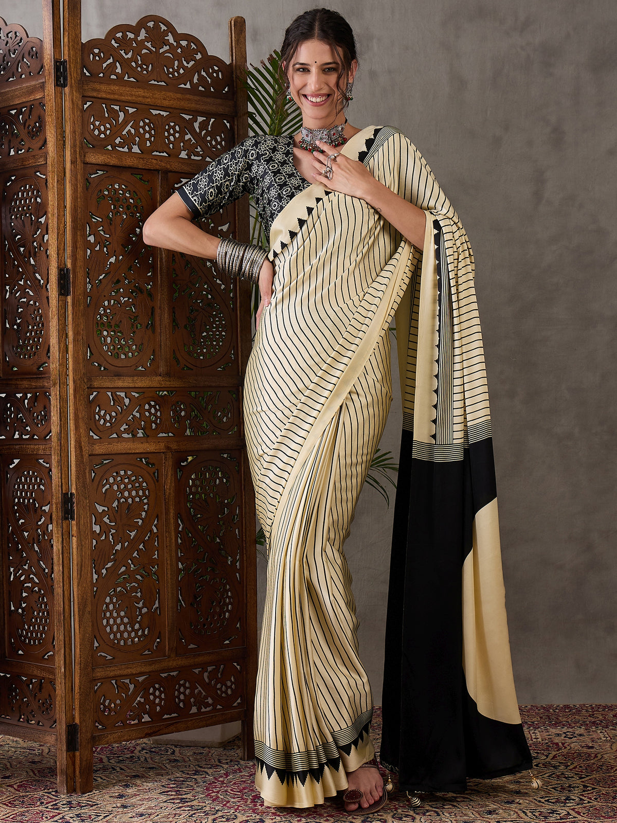 Charming Function Wear Silk Print Design Fancy Saree With Unstitched Blouse Piece