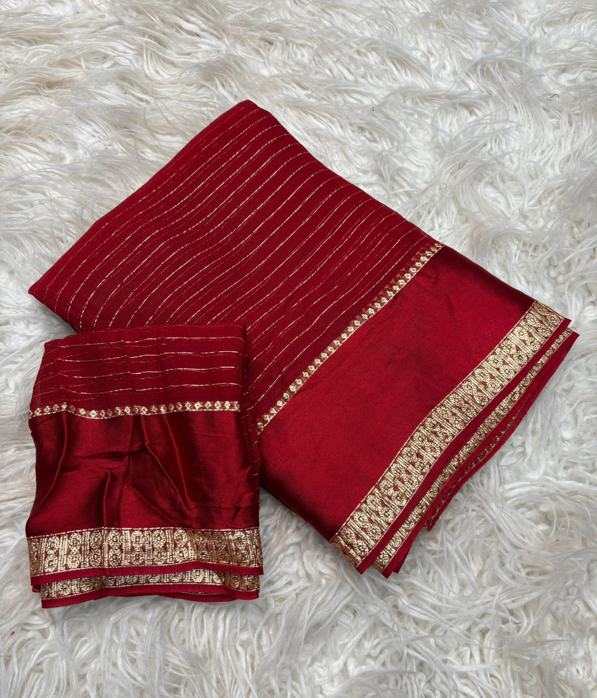 Charming Maroon Colour Pure Viscose Georgette Fabric With Satin Border Work Saree With Blissful Blouse Piece