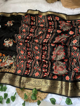 Load image into Gallery viewer, Whimsical Function Wear Black Colour Georgette Jacquard Weaving Border Rich Pallu Fancy Designer Saree For Party
