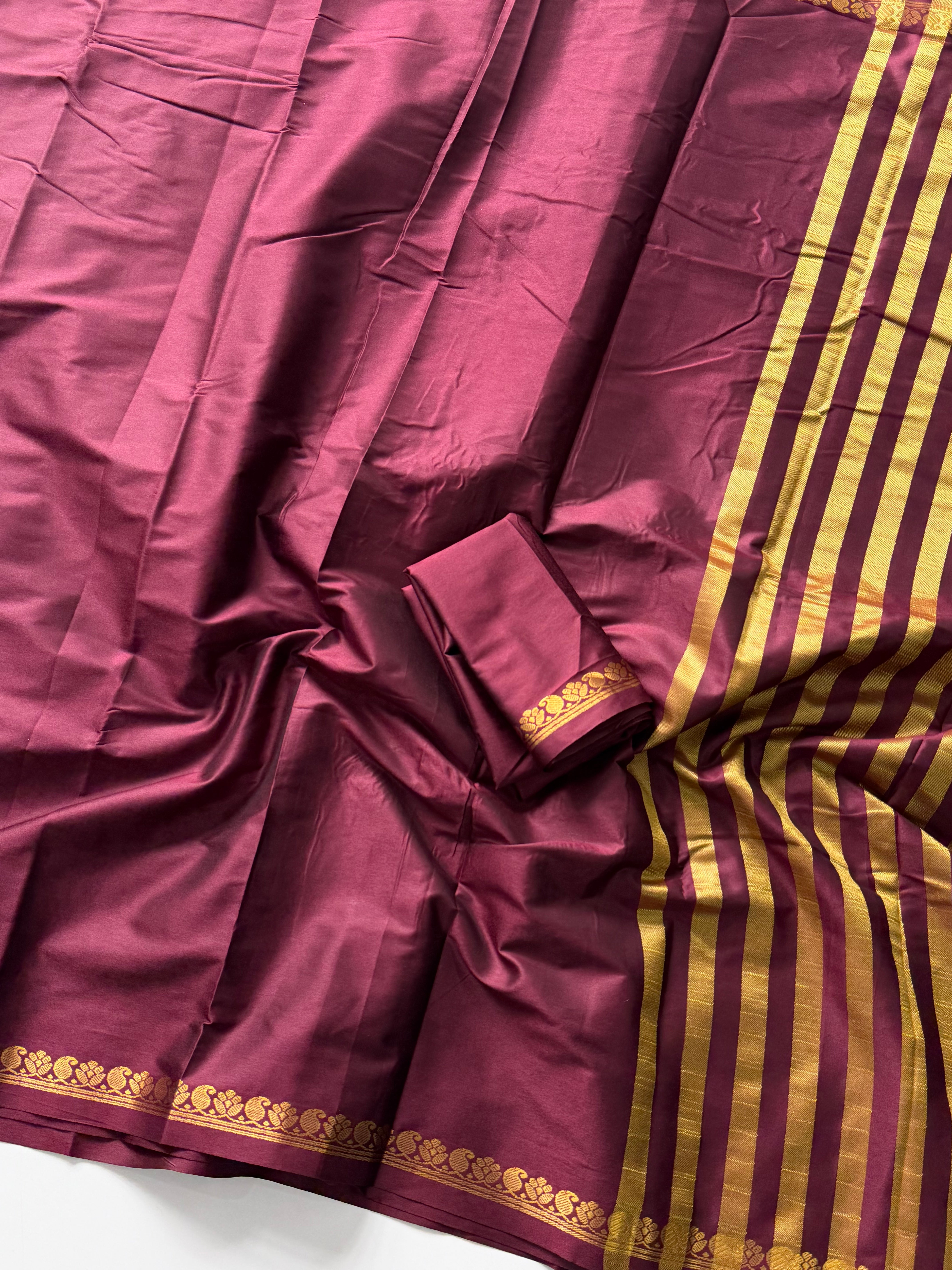 Charming Function Wear Silk Zari Border Rich Pallu Fancy Saree With Blouse Piece