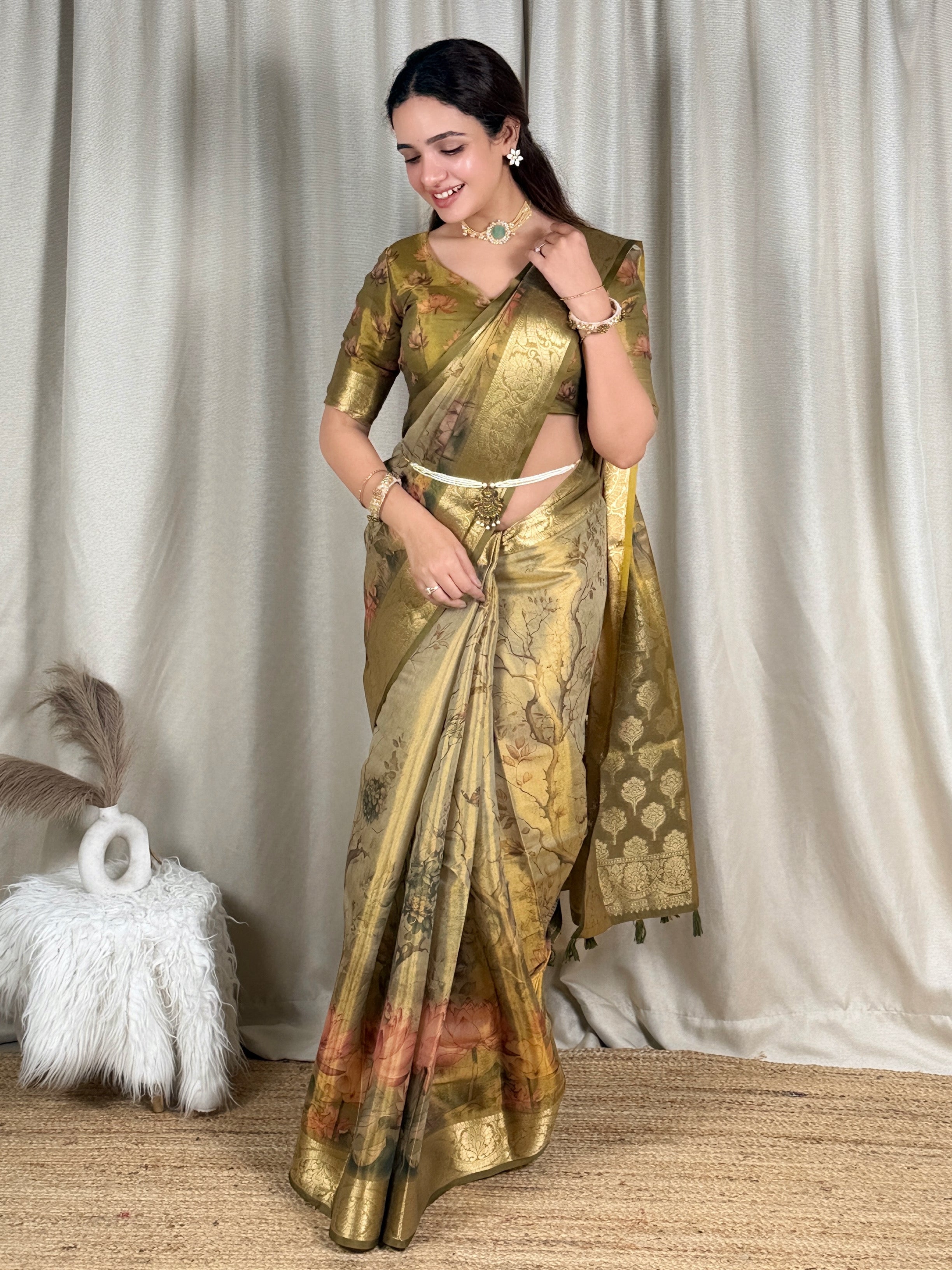 Divine Wedding Wear Tissue Silk Zari Weaving Border Rich Pallu Designer Saree With Unstitched Blouse Piece
