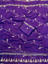 Load image into Gallery viewer, Adorning Pure Viscose Georgette Sattin Patta Beads n Sequence Work Saree With Ravishing Blouse Piece
