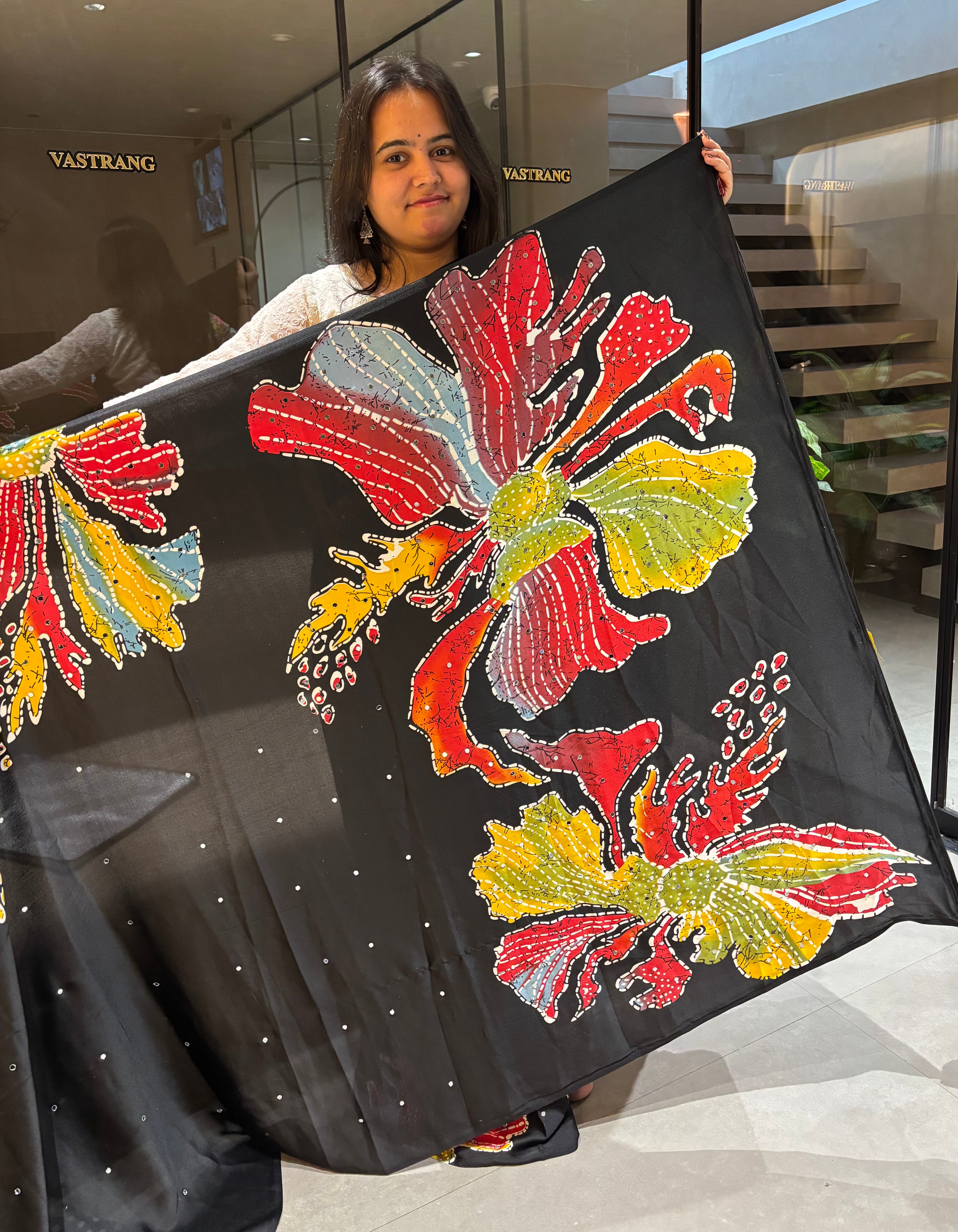 Magnetic Party Wear Pure Silk Mirror Work Designer Saree With Blouse Piece