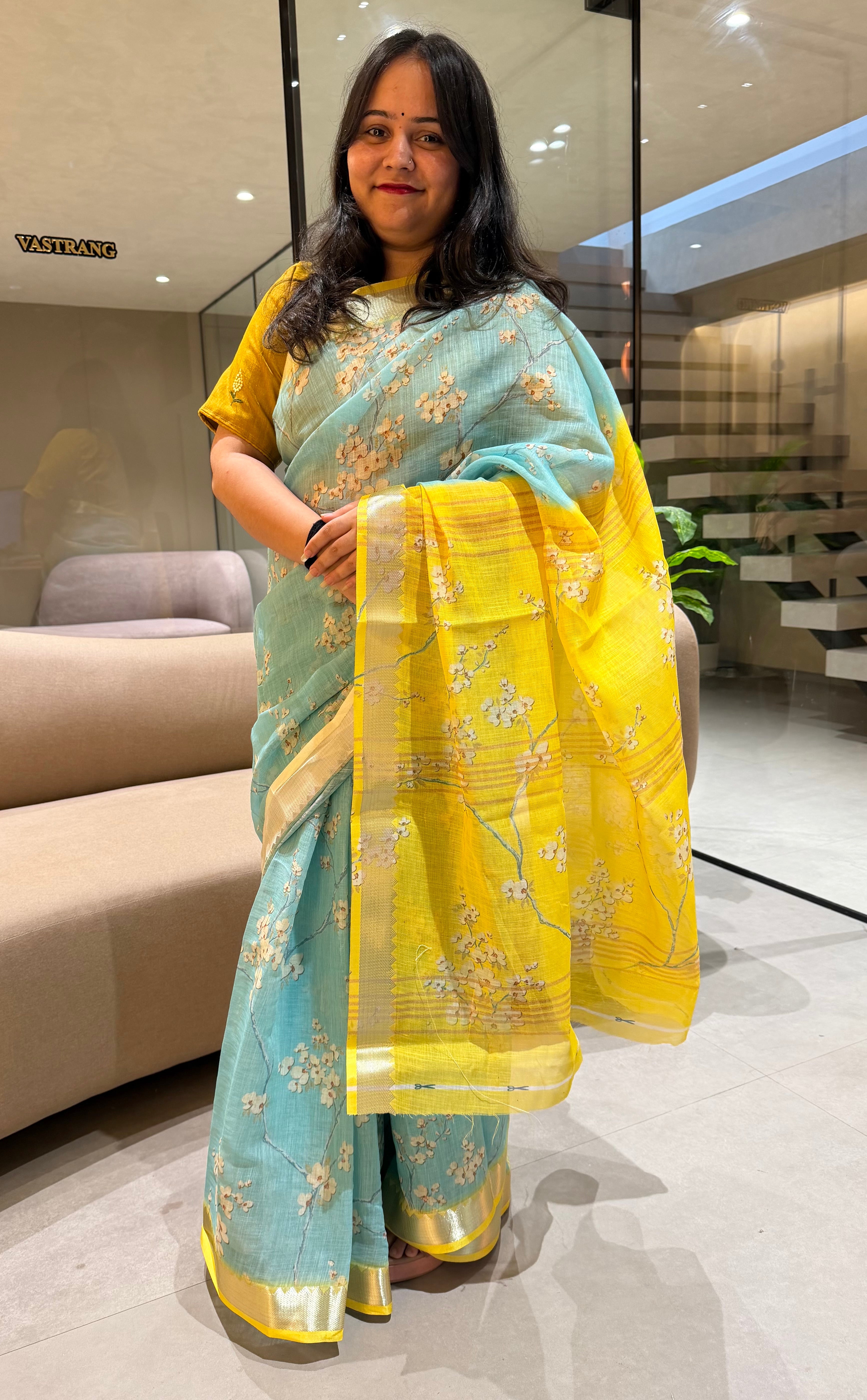 Traditional Function Wear Linen Cotton Print n Zari Border Fancy Saree With Blouse Piece