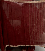 Load image into Gallery viewer, Captivating Festive Wear Viscose Georgette Jacquard Weaving Work Fancy Saree With Blouse Piece
