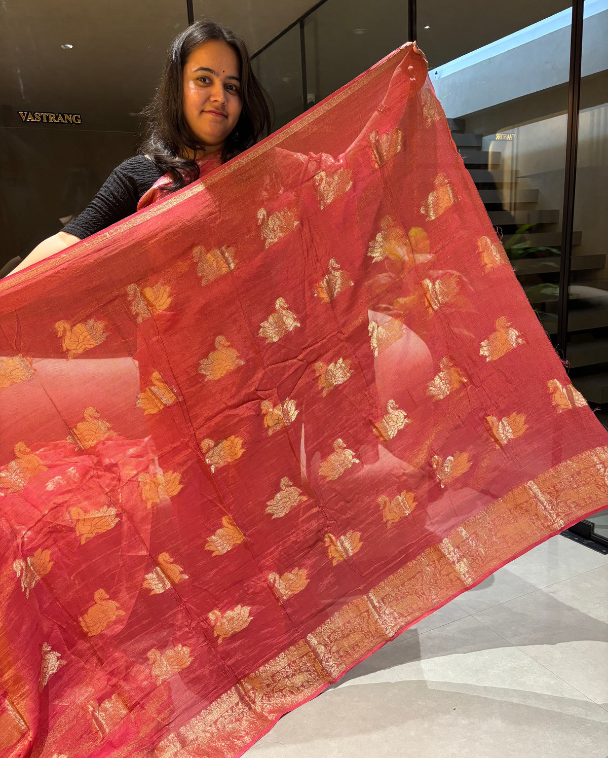 Gorgeous Function Wear Viscose Tissue Weaving Silk Zari Work Fancy Designer Saree With Blouse
