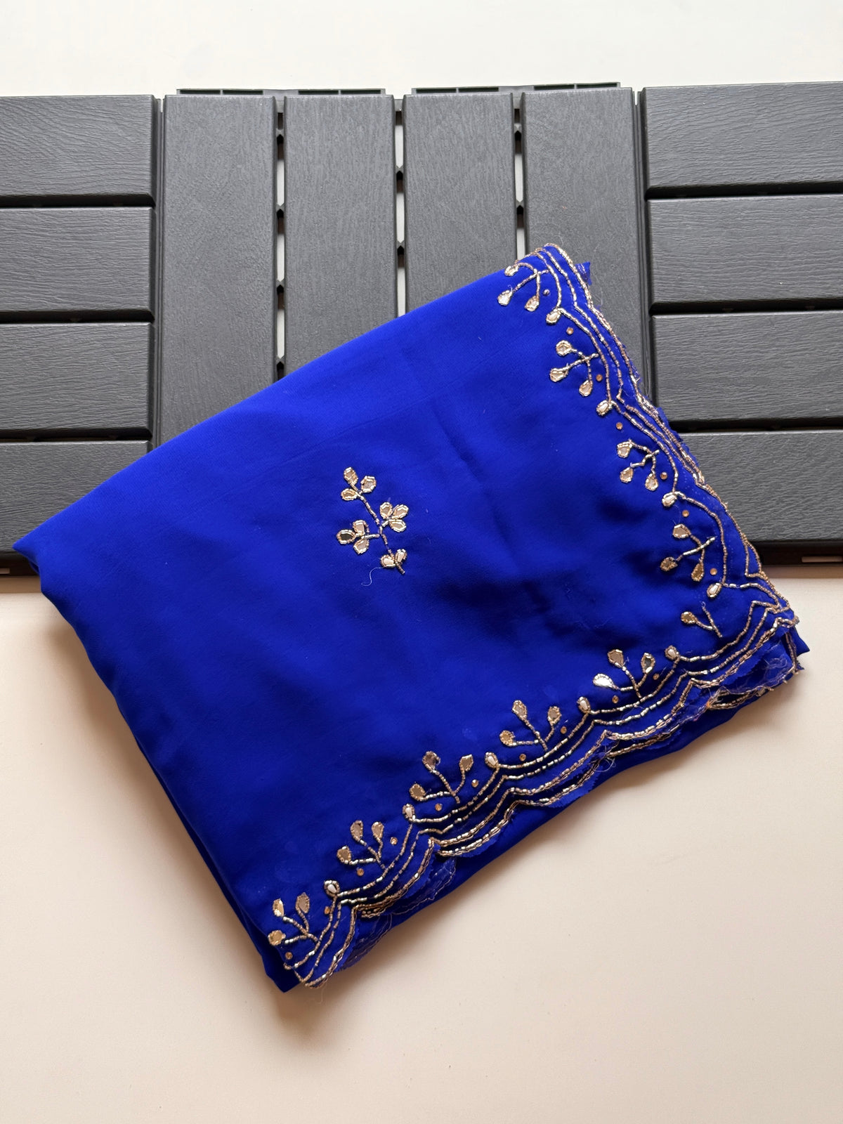 Dazzling Party Wear Georgette Mirror Handwork n Arco Border Designer Saree With Blouse Piece