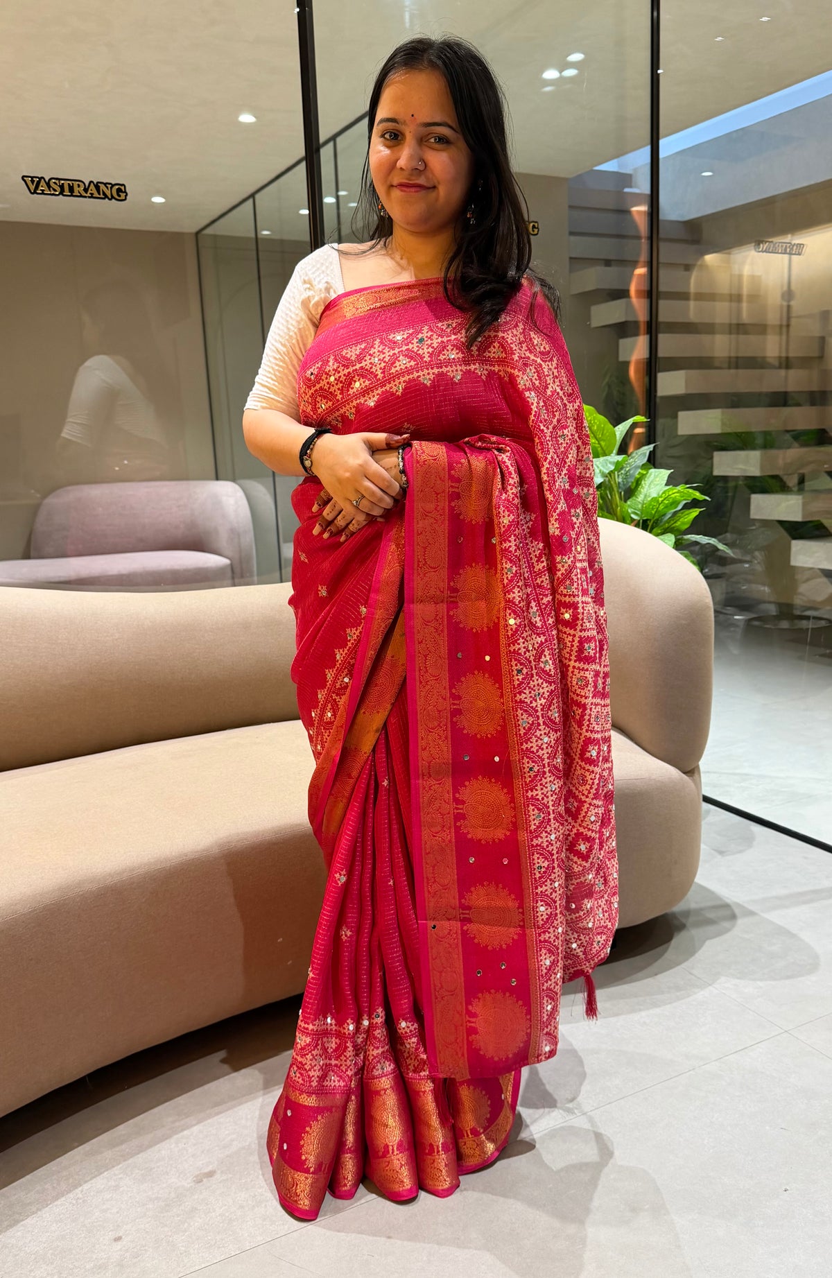 Divine Wedding Wear Silk Jacquard Border Mirror Work n Rich Pallu Designer Saree With Blouse Piece
