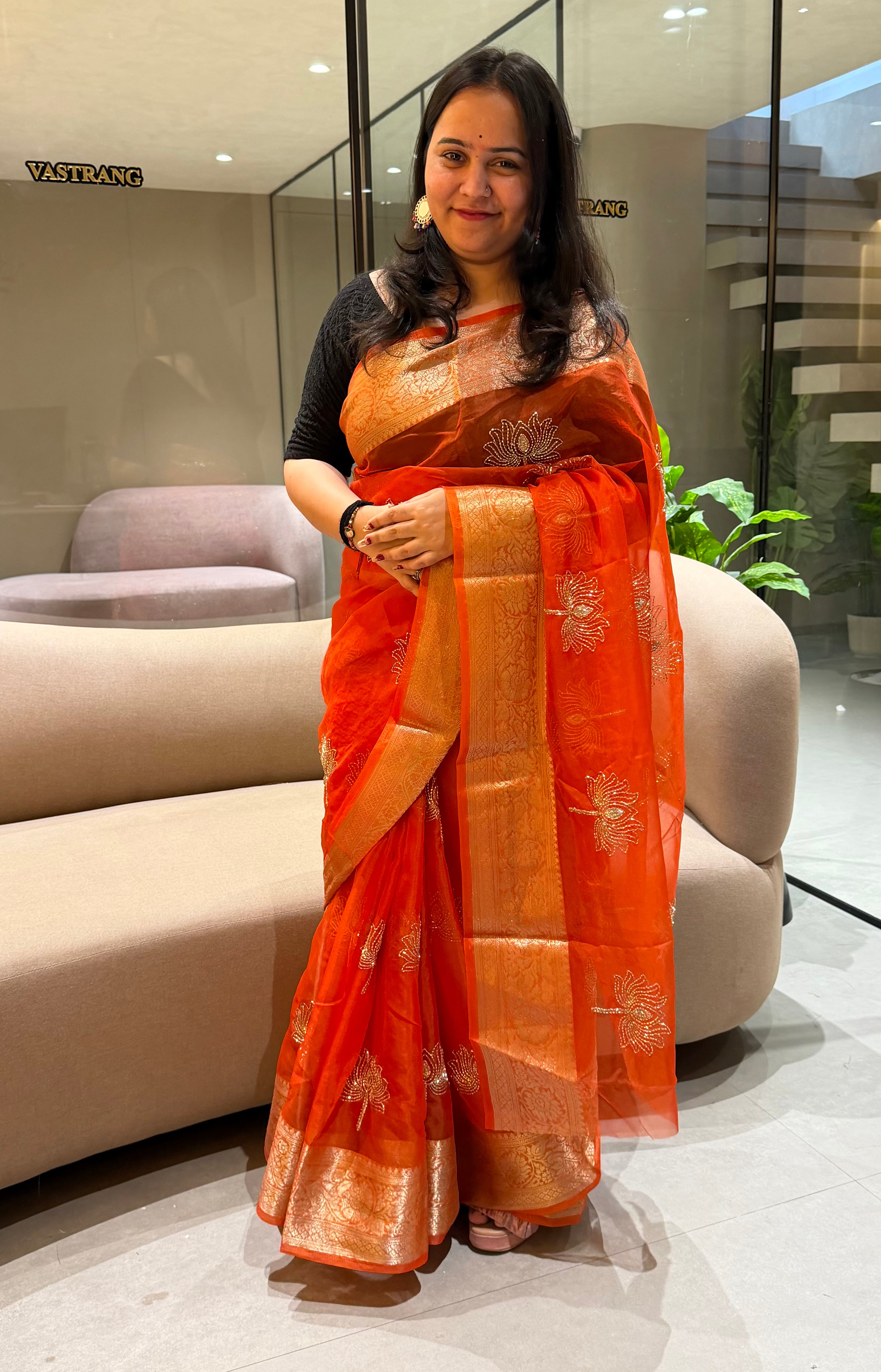 Whimsical Party Wear Organza Silk Jacquard Border n Beads Work Fancy Saree With Blouse Piece