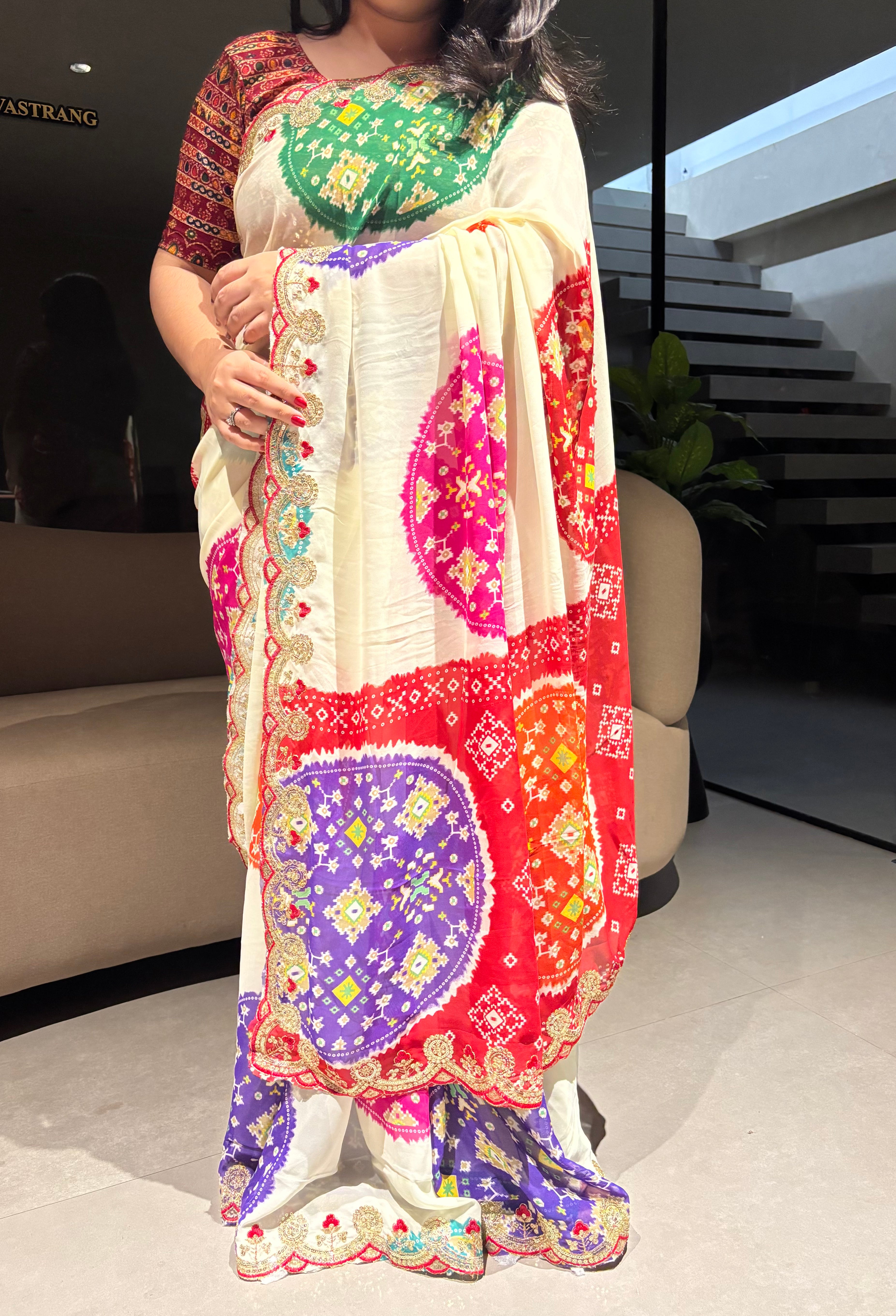 Magnetic Party Wear Soft Georgette Bandhani Print Embroidery Thread n Cut Work Border Saree With Blouse Piece