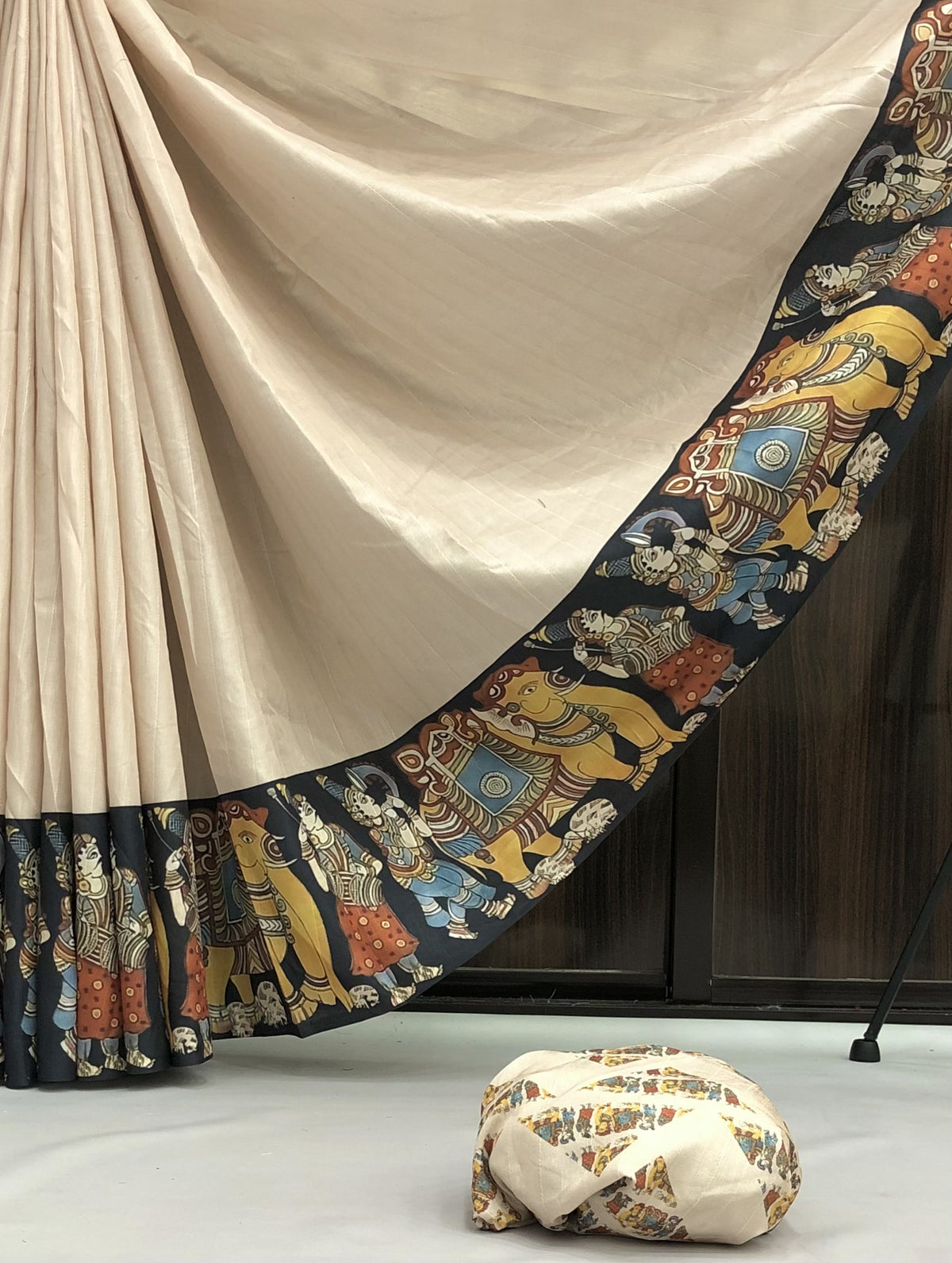 New Festive wear Handloom Tussar Silk Kalamkari Print With Tussle Work Fancy Designer Saree With Blouse