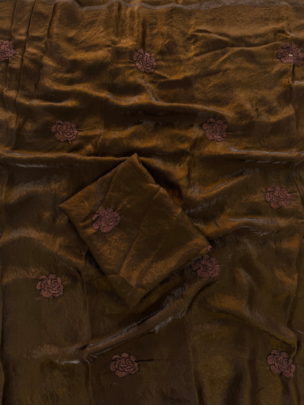 Heritage Function Wear Silk Embroidery Thread n Beads Work Fancy Saree With Blouse Piece