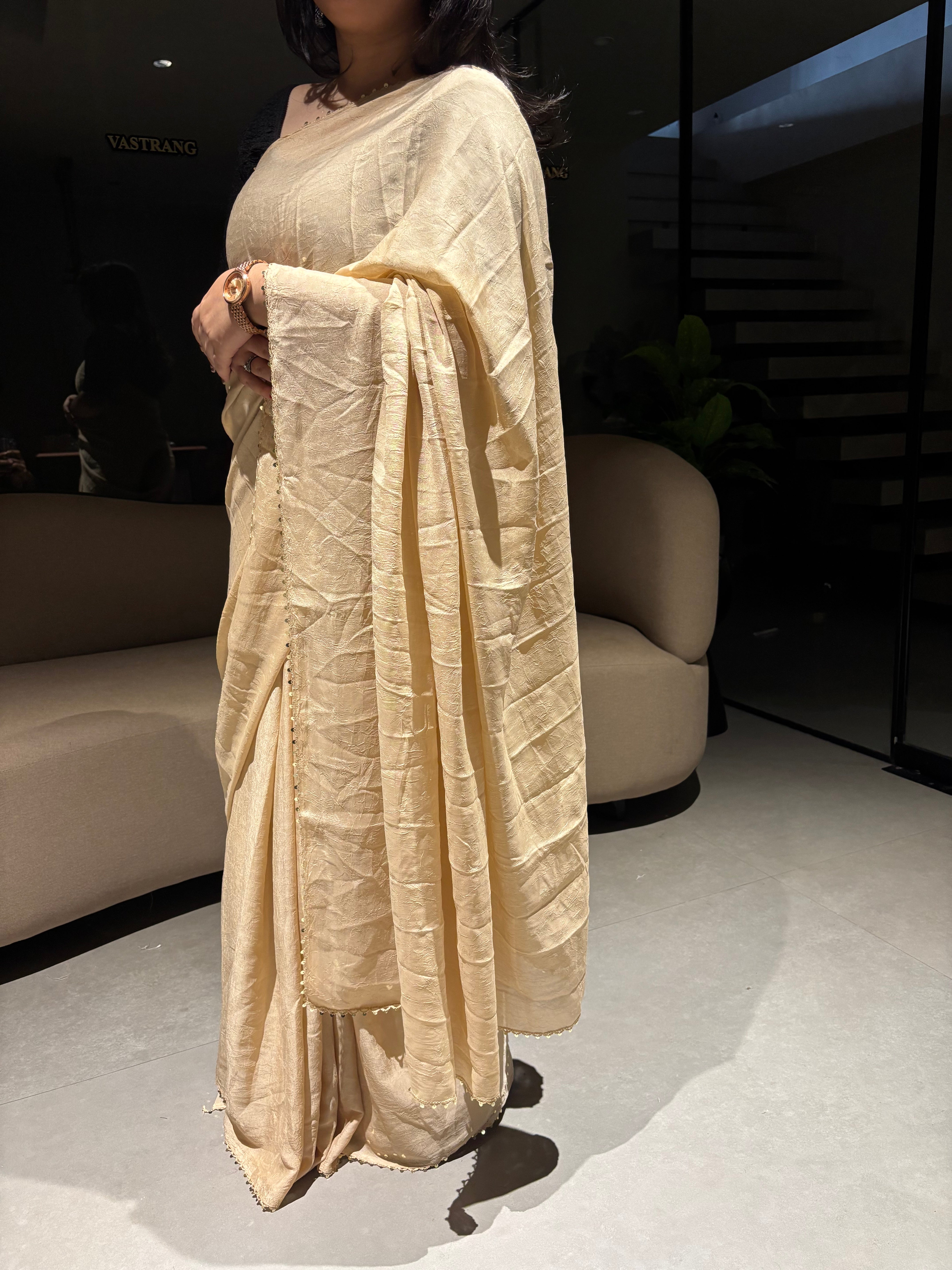 Adorning Festive Wear Silk Unique Lace Design Fancy Saree With Blouse Piece
