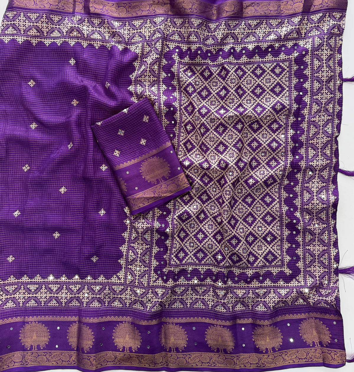 Divine Wedding Wear Silk Jacquard Border Mirror Work n Rich Pallu Designer Saree With Blouse Piece