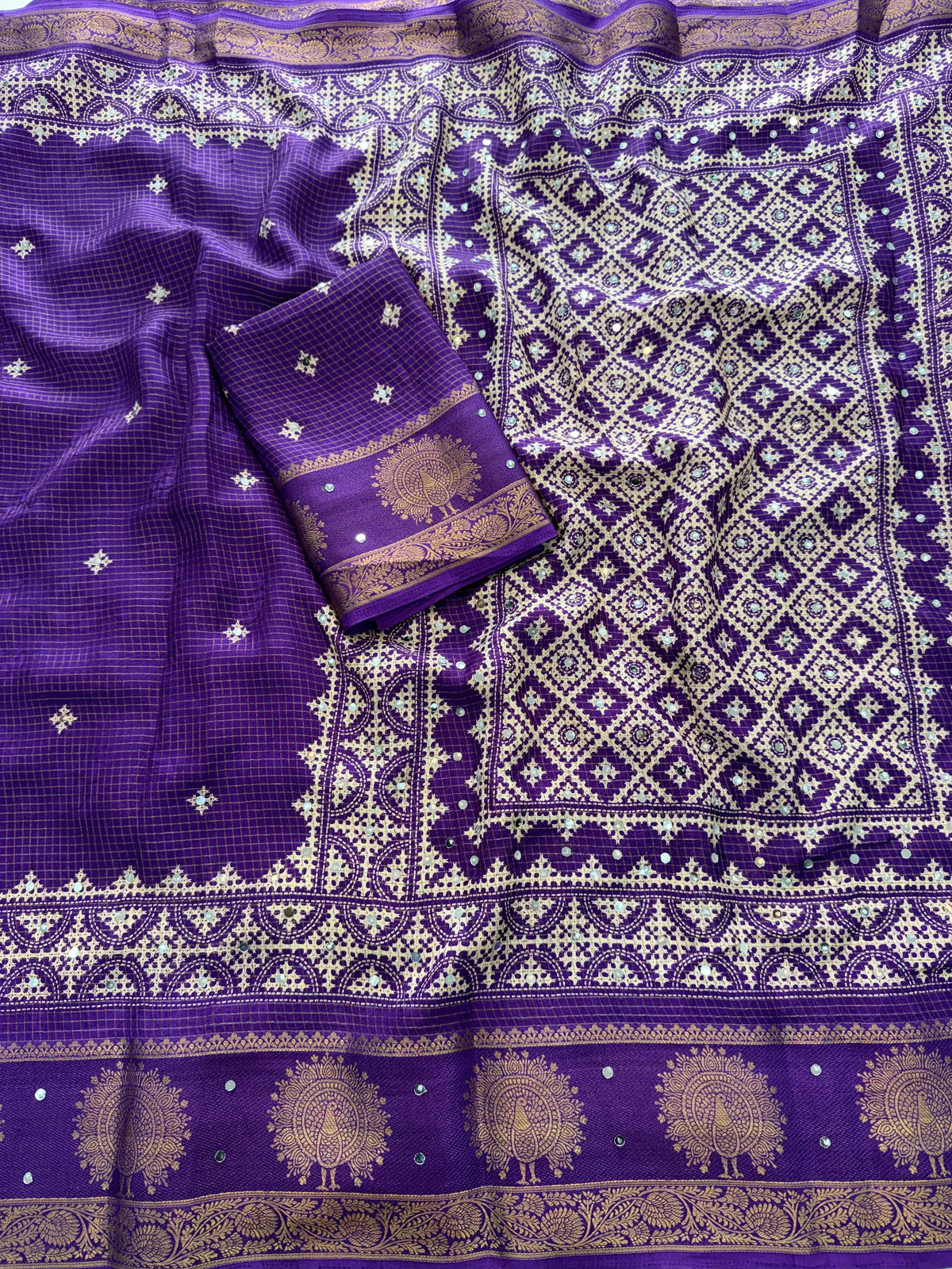 Divine Wedding Wear Silk Jacquard Border Mirror Work n Rich Pallu Designer Saree With Blouse Piece