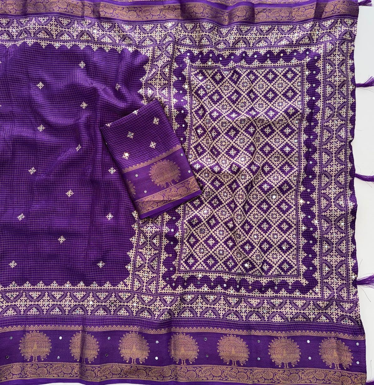 Divine Wedding Wear Silk Jacquard Border Mirror Work n Rich Pallu Designer Saree With Blouse Piece