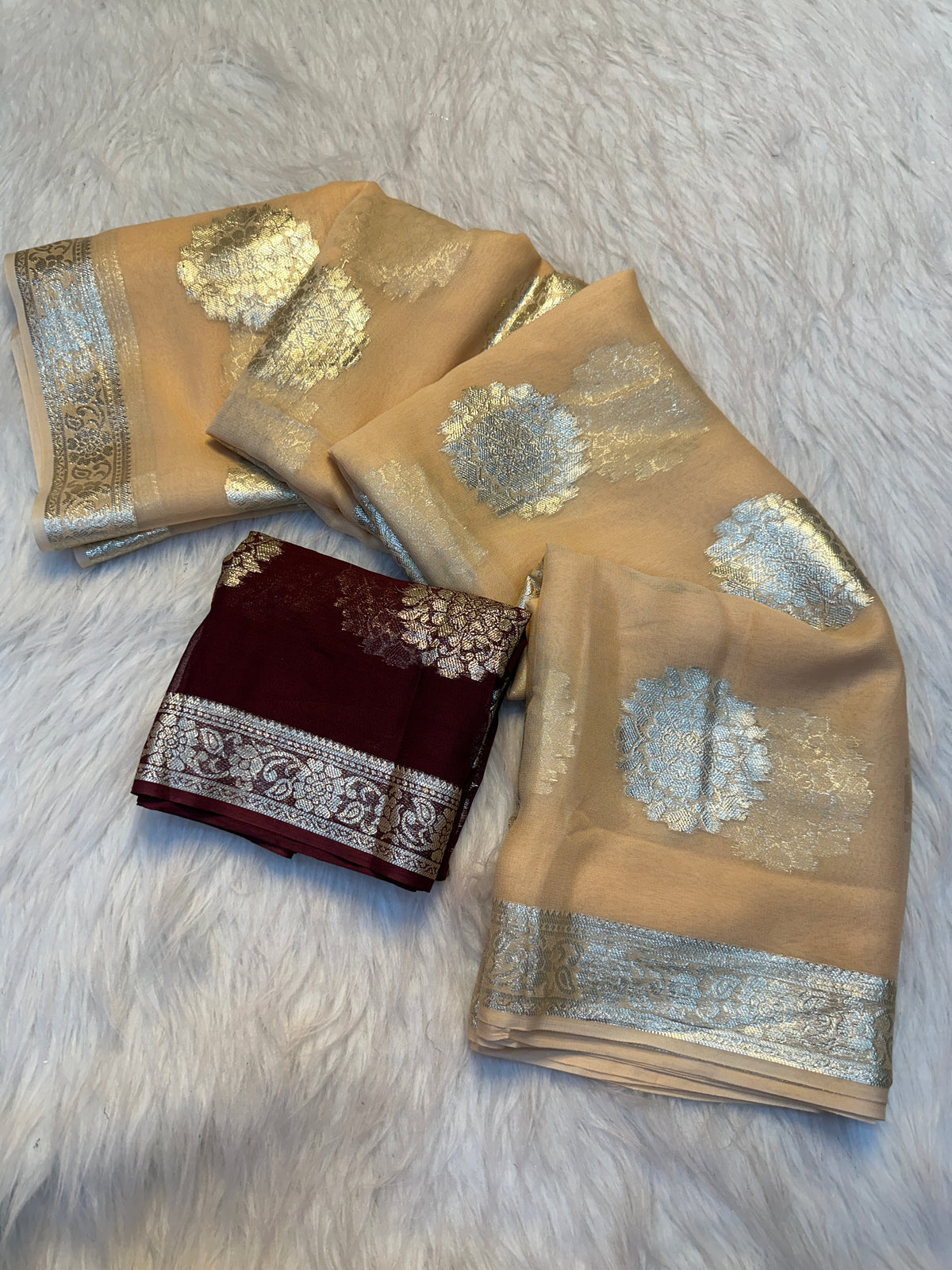 Gorgeous Function Wear Viscose Georgette Jacquard Zari Work Saree With Blouse Piece