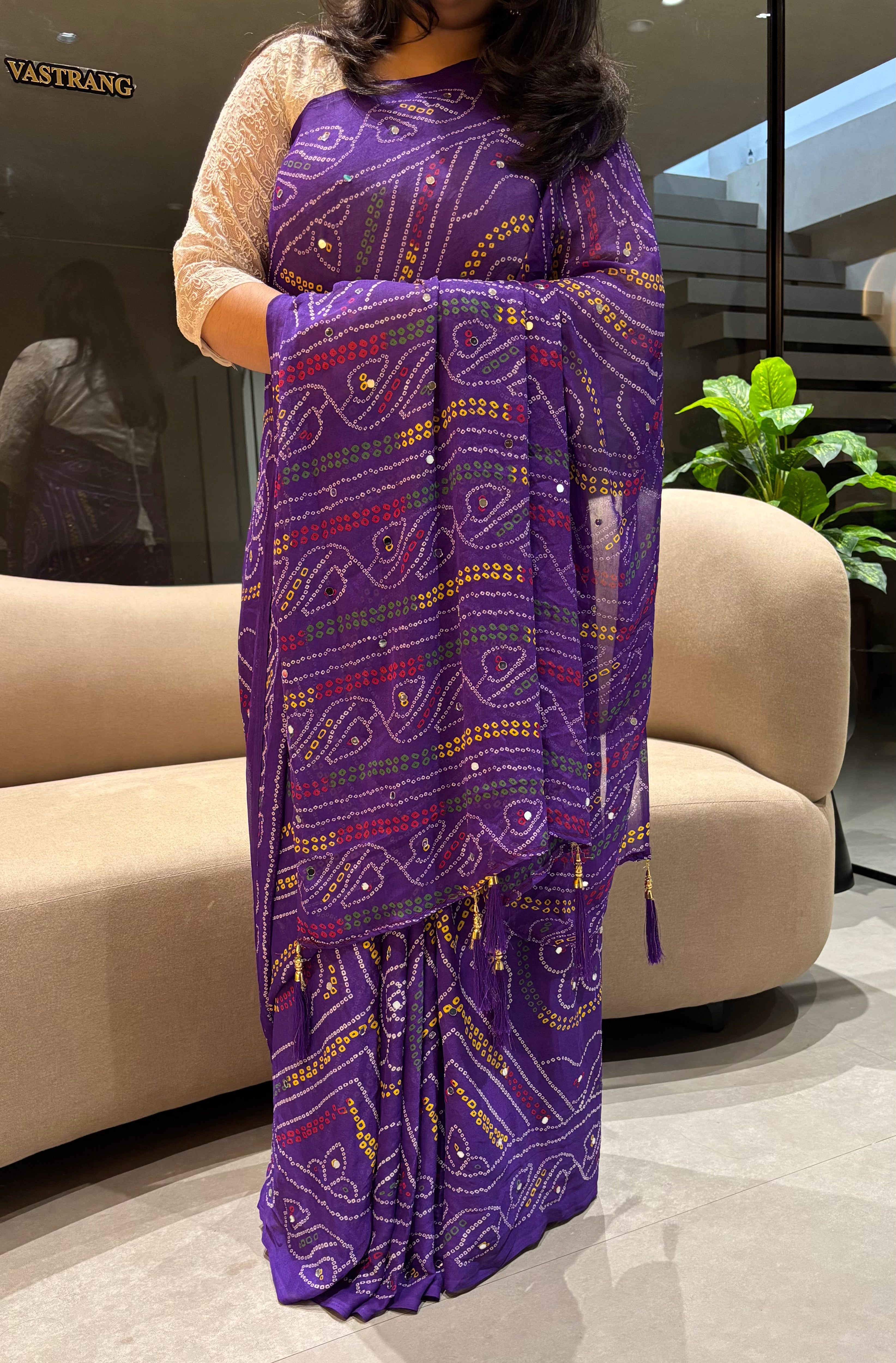 Blooming Party Wear Georgette Bandhani Print Tussels n Mirror Work Designer Saree With Blouse Piece